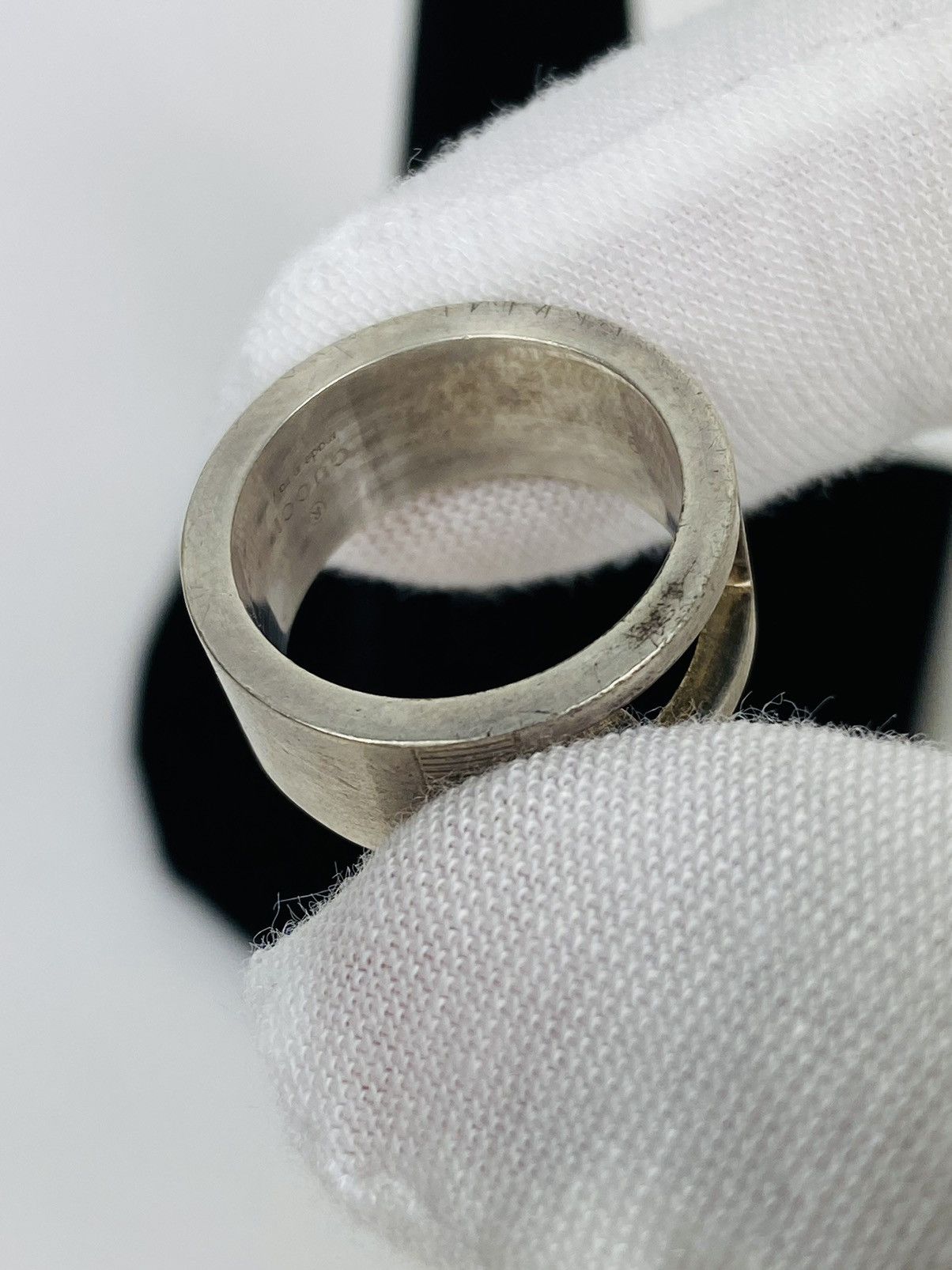 Gucci Gucci .925 Silver G Ring size IT 9 Size ONE SIZE - 8 Thumbnail