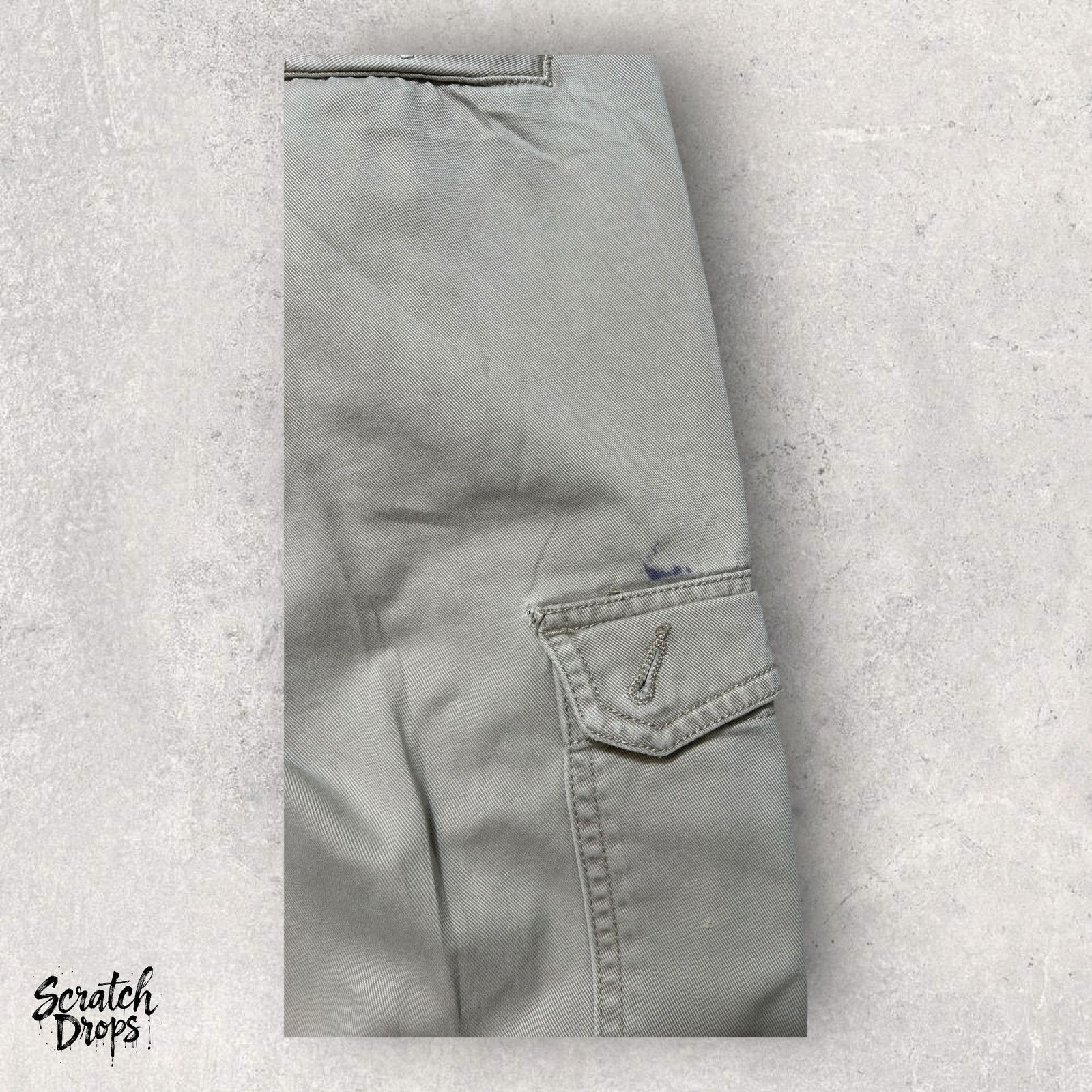 Tommy Hilfiger Tommy Hilfiger Women's Vintage Y2K Cargo Jeans Size 7 Beige Size 29" - 4 Thumbnail