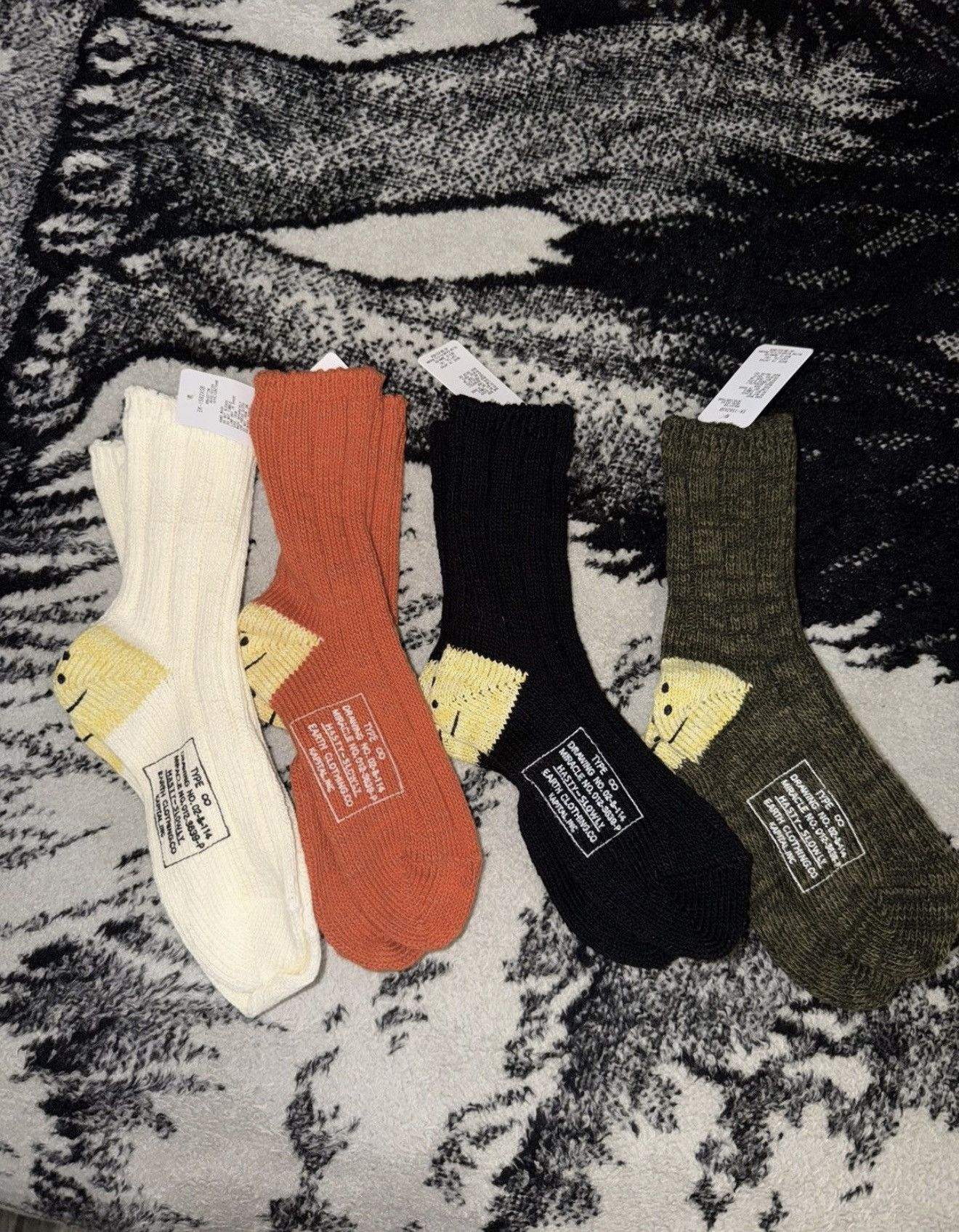 kapital smile socks
