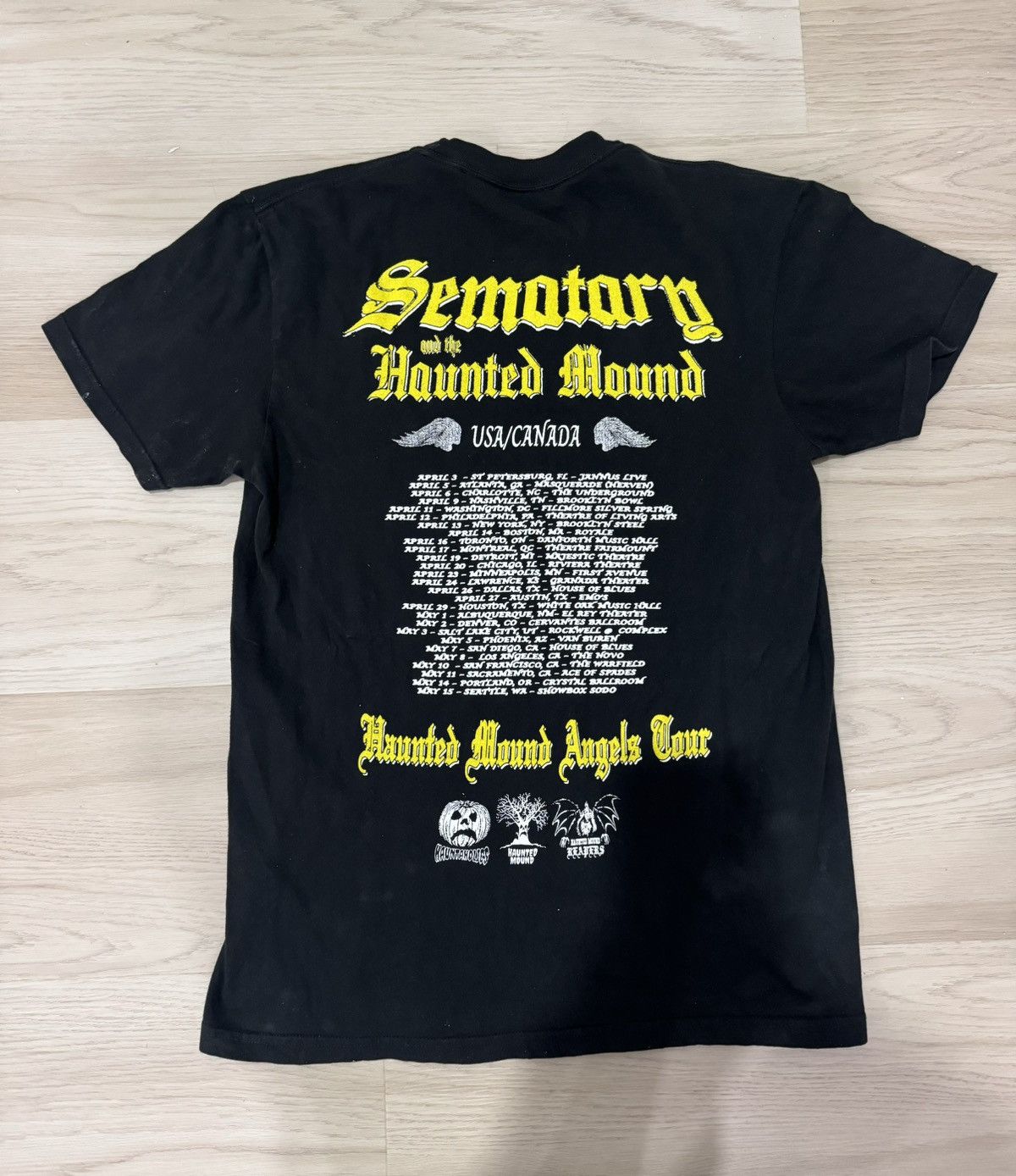 2023 Sematary 2024 Haunted Mound Butcher House Tour T-shirt XL