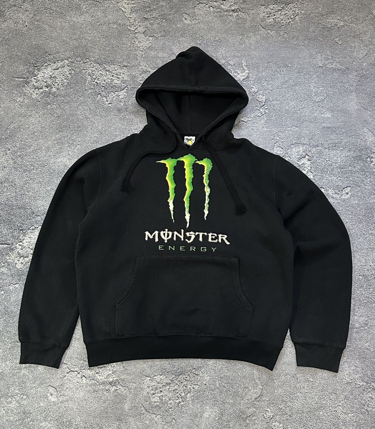 Vintage Vintage Y2k Monster Energy Black Boxy Hoodie Size S Size US S / EU 44-46 / 1 - 1 Thumbnail