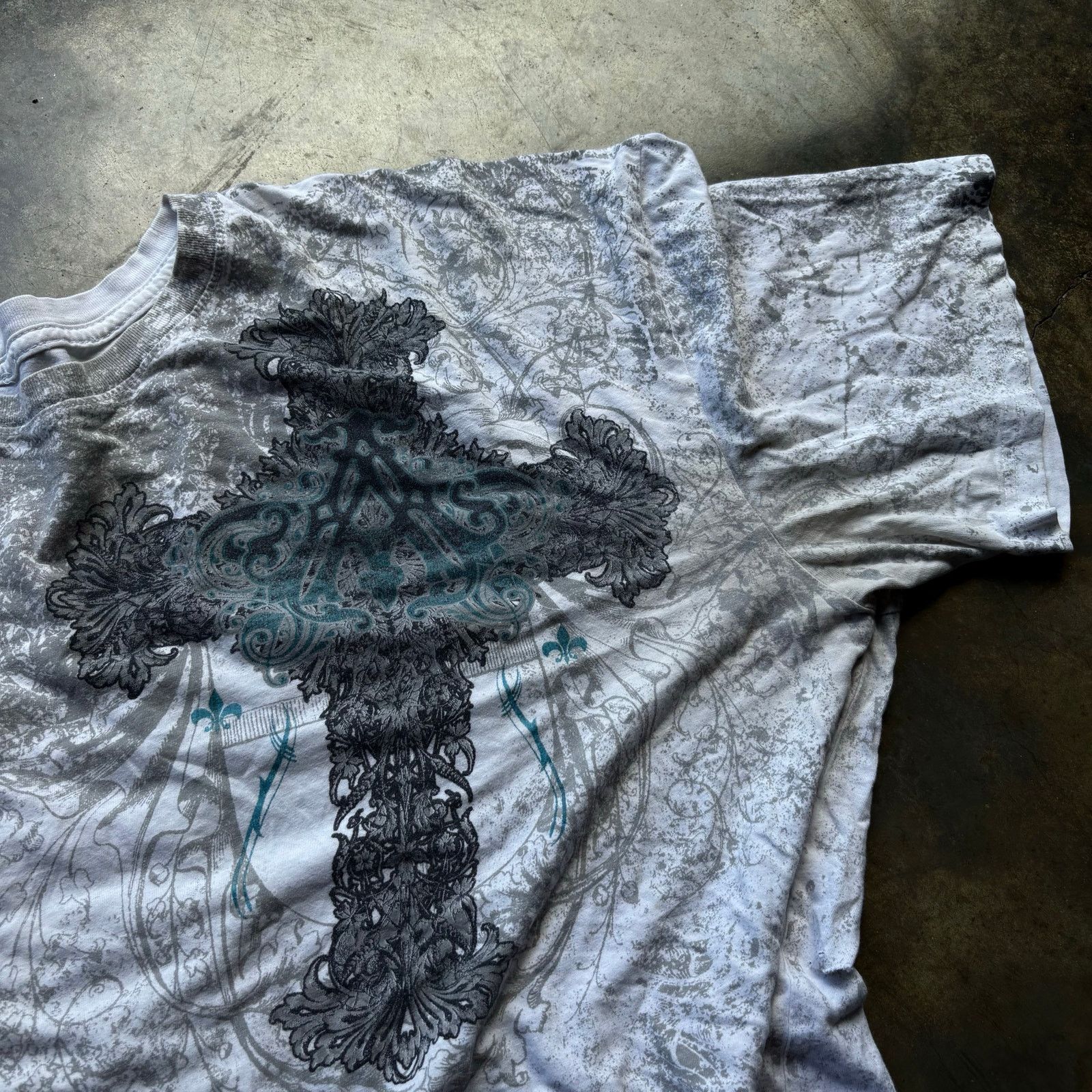 Affliction Vintage Y2K Baggy Faded Affliction T-shirt Size US XXL / EU 58 / 5 - 2 Thumbnail