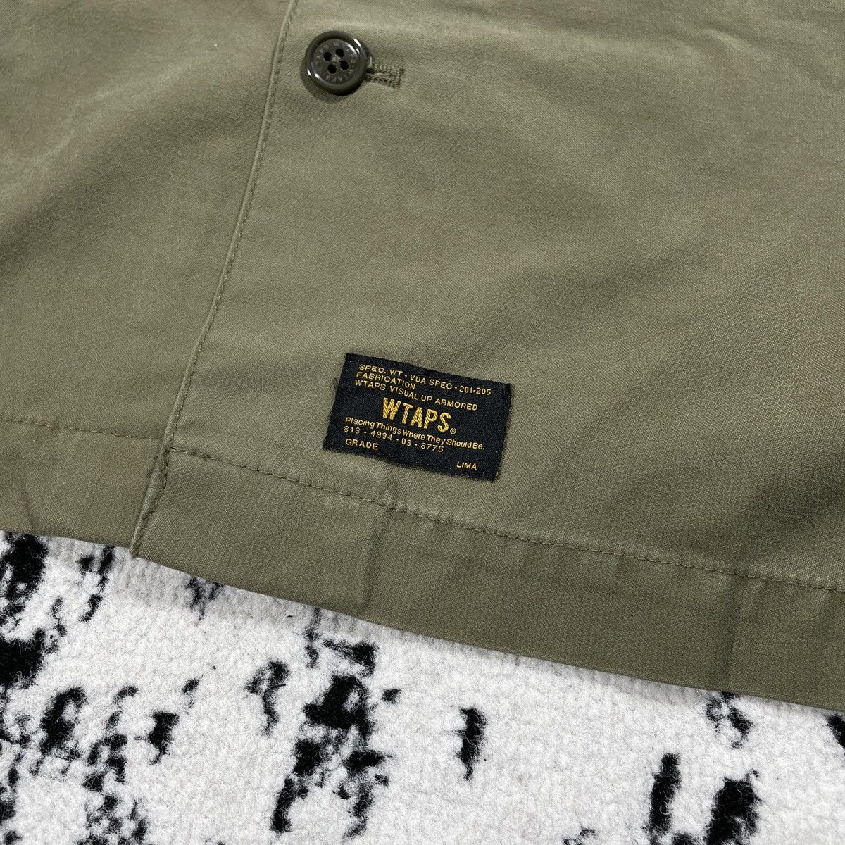 Japanese Brand × Wtaps RARE ‼️ WTAPS BUDS LS SHIRTS COTTON SATIN 2014 YOUTHFUL DAYZ Size US L / EU 52-54 / 3 - 5 Thumbnail