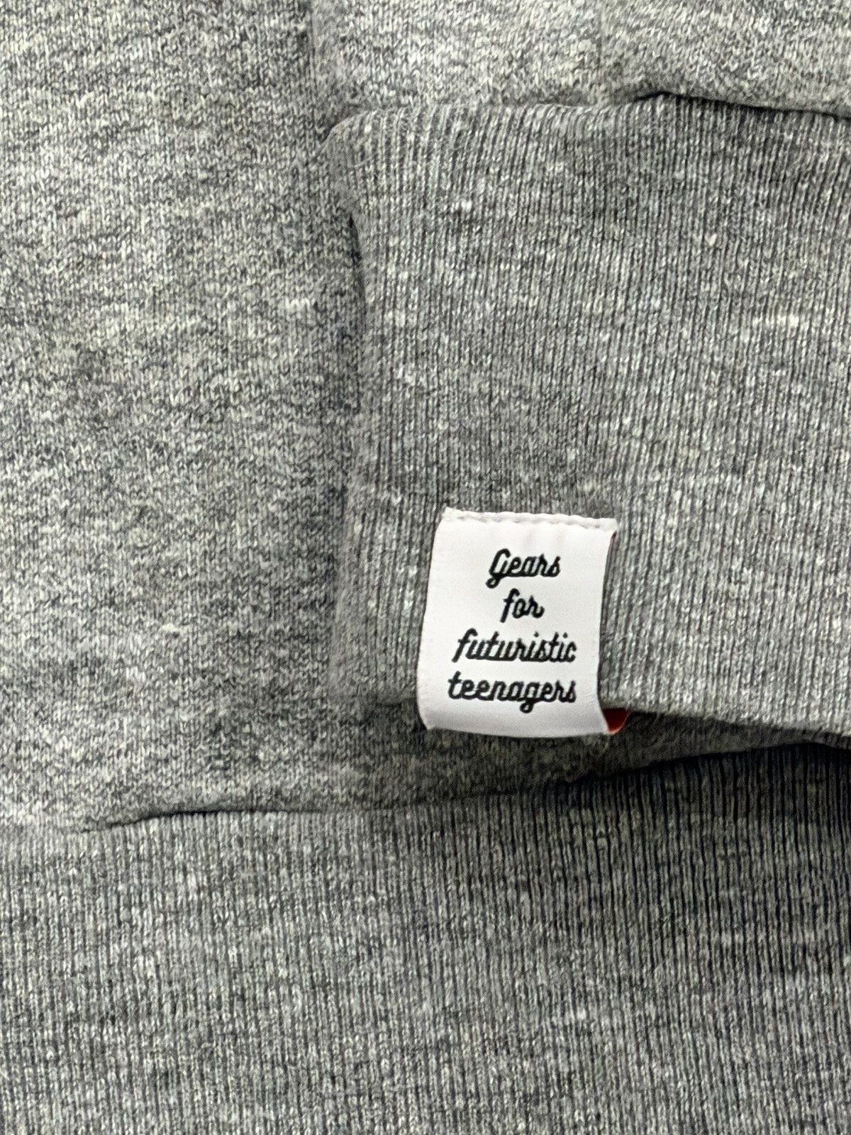 Human Made Heart Crewneck Sweatshirt - Gray Size US L / EU 52-54 / 3 - 3 Thumbnail