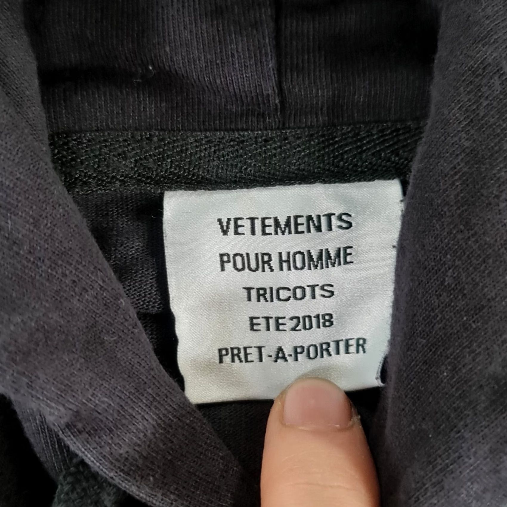 Vetements VETEMENTS Mens Hoodie Black Small Oversized SS18 Cotton Pullover Sweater Size US S / EU 44-46 / 1 - 3 Thumbnail