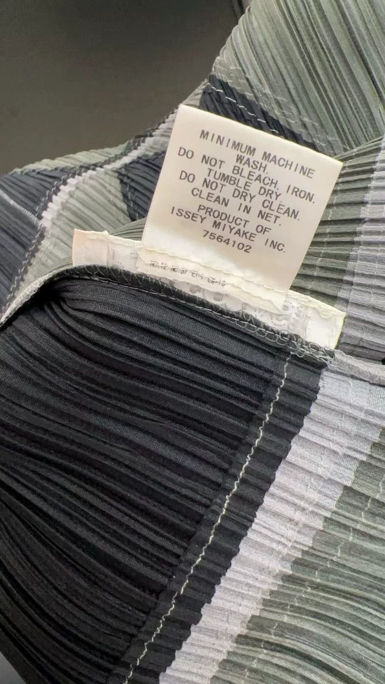 Issey Miyake Issey Miyake size:3 Retro black geometric pleated big hem Size S / US 4 / IT 40 - 9 Thumbnail