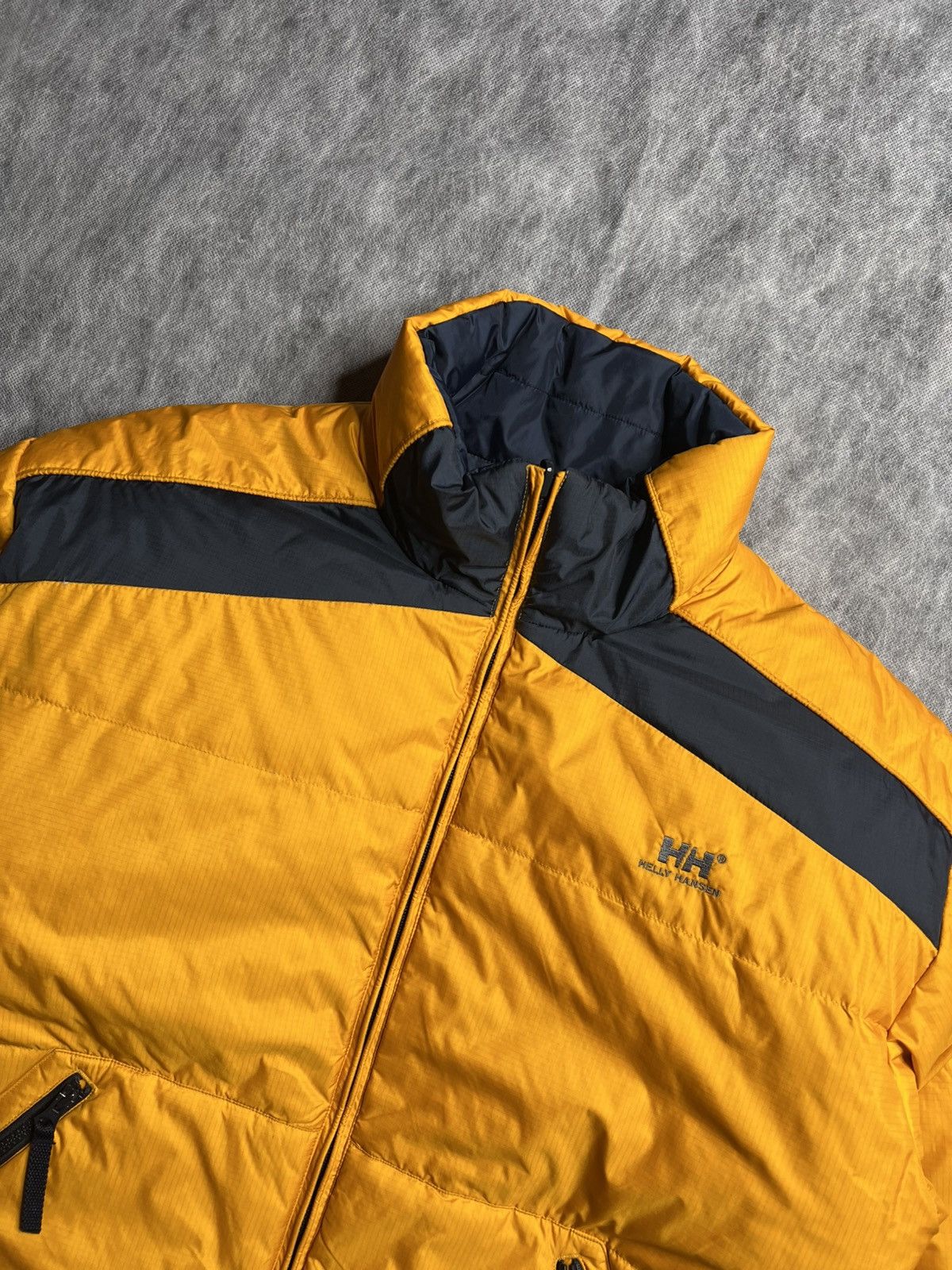 Helly Hansen Helly Hansen Vintage Down Jacket Puffer Size XL Size US XL / EU 56 / 4 - 6 Thumbnail