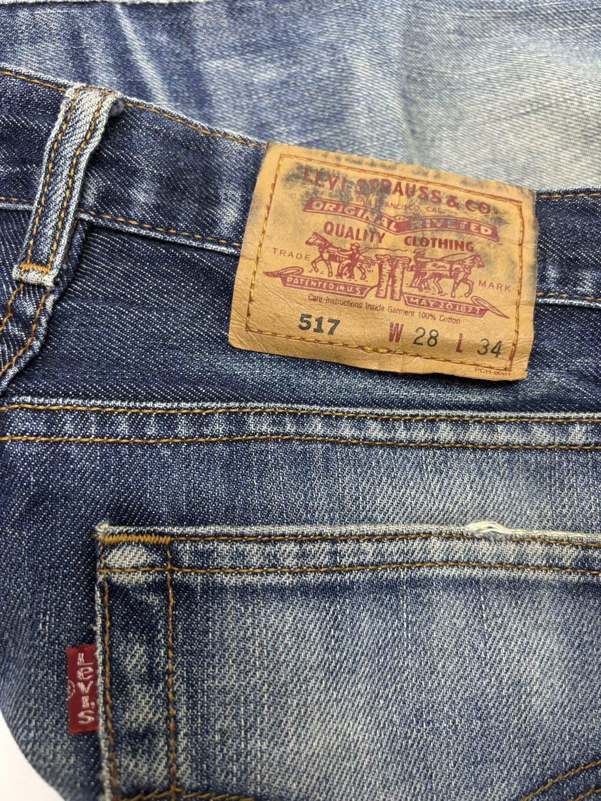 Levi's Vintage Clothing Vintage Levis 517 Bootcut Distressed Denim Flare Jeans Size US 28 / EU 44 - 12 Thumbnail