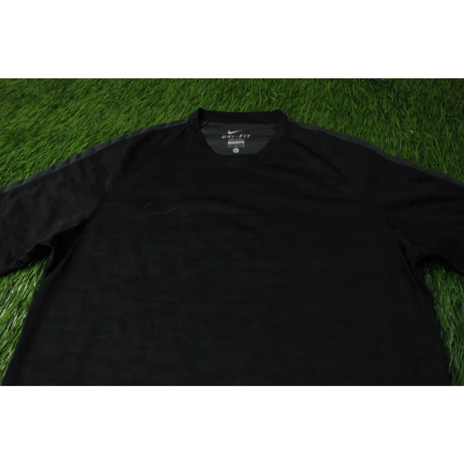 Nike Nike Dri-FIT Flash Football Shirt Mens L Black and Gray Jersey 2016 Nike Flash T-Shirt Size US L / EU 52-54 / 3 - 2 Thumbnail