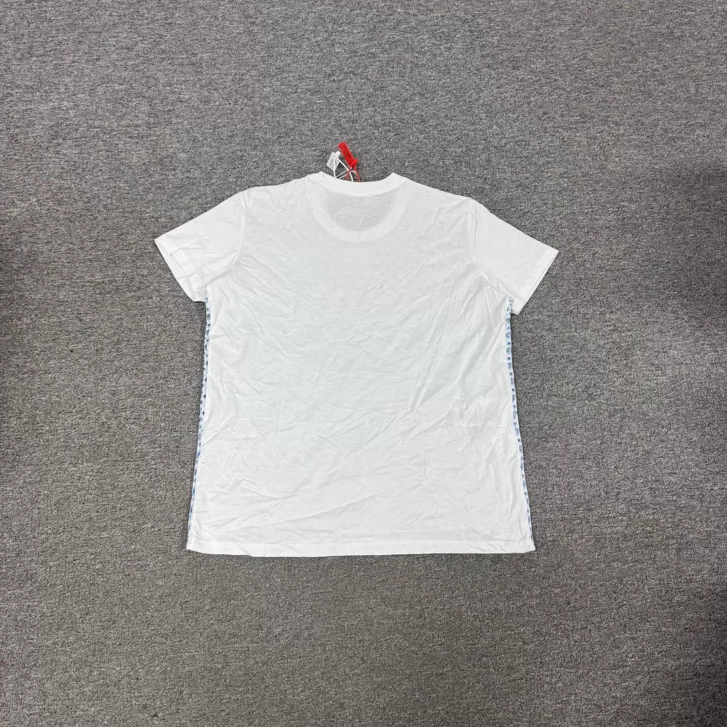 Prada Prada Color Block Triangle Print SS Tee XL 99 New Size US XL / EU 56 / 4 - 2 Thumbnail