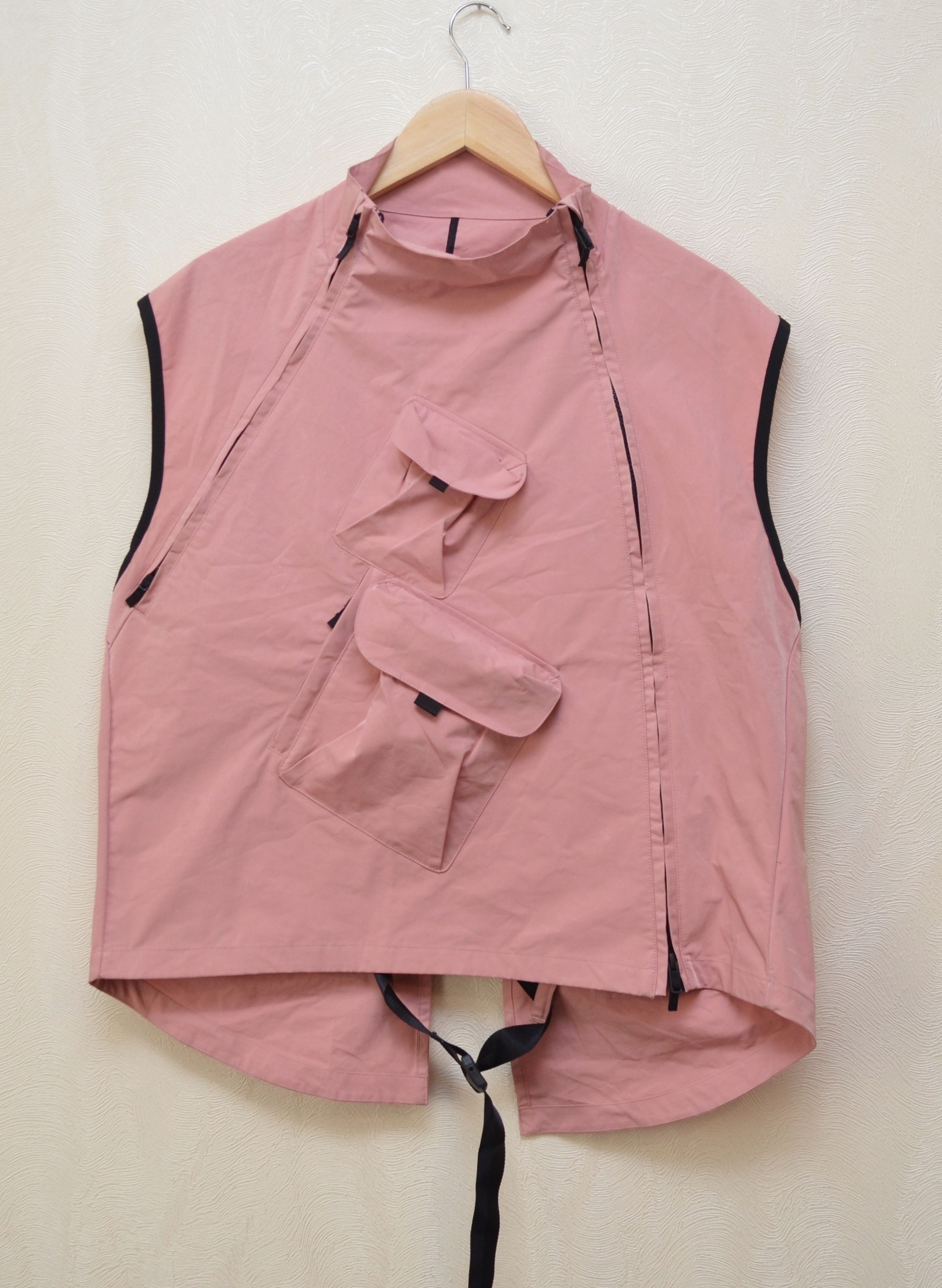 Nike NIKE LAB AAE 2.0 VEST Pink Black Size XL RARE Size US XL / EU 56 / 4 - 9 Thumbnail