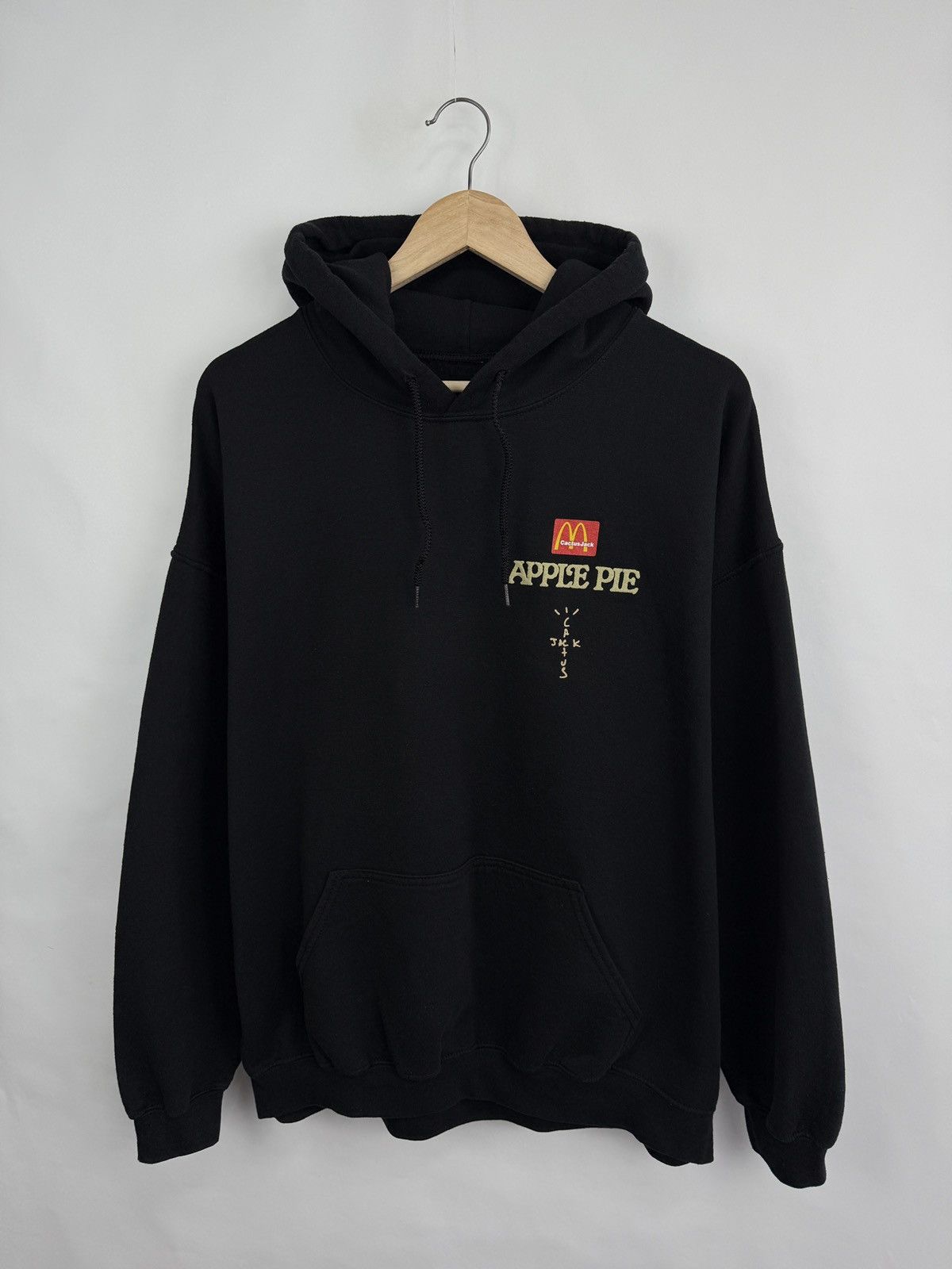 Travis Scott 🇺🇸 Travis Scott McDonalds Apple Pie Cactus Jack Hoodie Rare Size US L / EU 52-54 / 3 - 3 Thumbnail