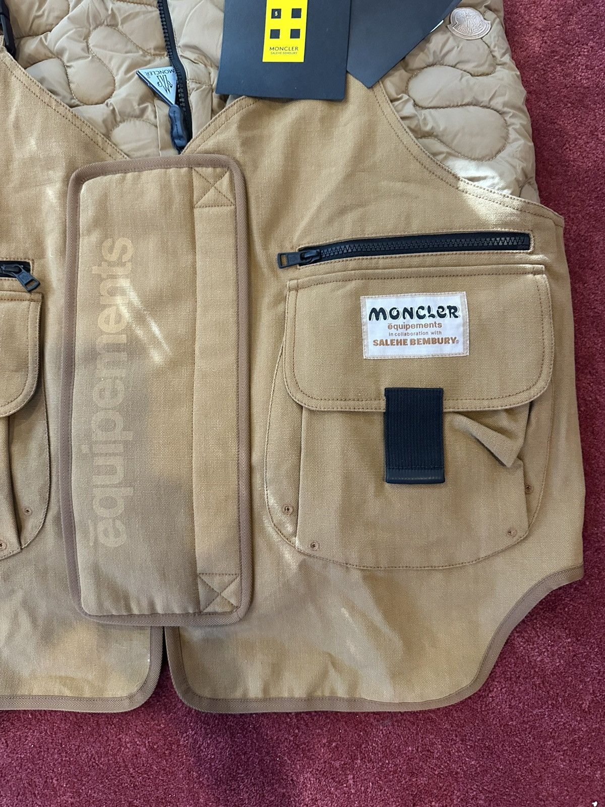 Moncler Genius × Salehe Bembury Moncler x Salehe Bembury Sierpinski Down Vest Size US XL / EU 56 / 4 - 17 Thumbnail