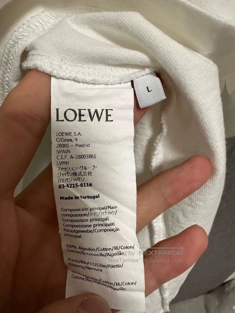 Loewe Loewe White short-sleeve T-shirt with off-center logo Size L / US 10 / IT 46 - 4 Thumbnail