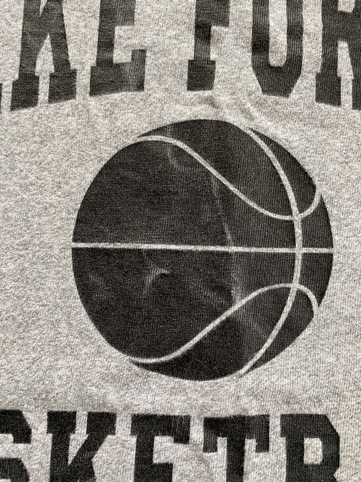 NCAA Vintage 90’s Wake Forest Basketball Single Stitch Boxy Tee Size US XL / EU 56 / 4 - 5 Thumbnail