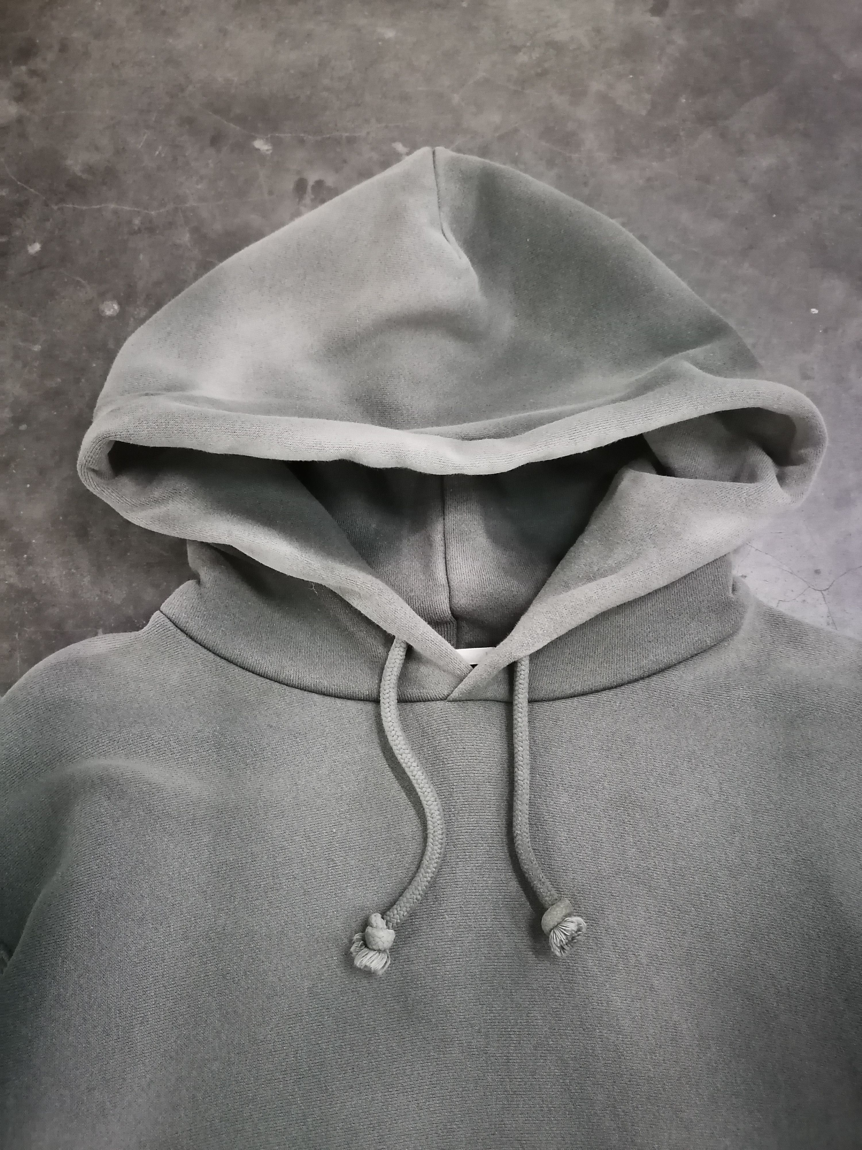 Japanese Brand Trashed Faded GU Reverse Weave Hoodies Size US L / EU 52-54 / 3 - 3 Thumbnail