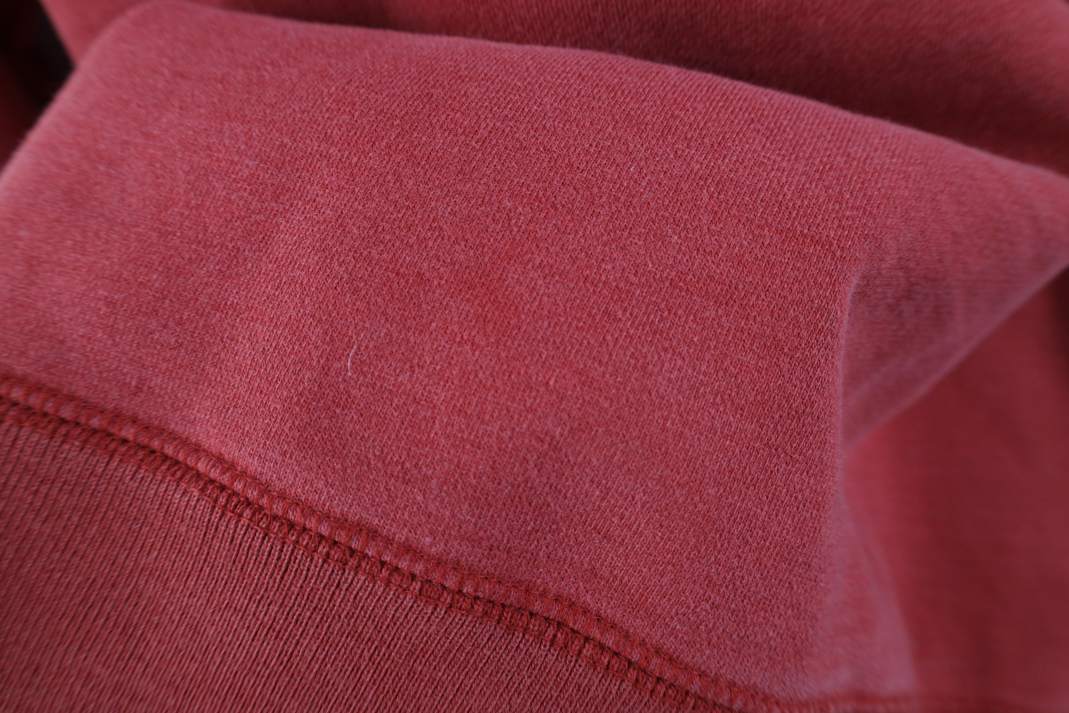 Gap Vintage 90s Y2K Gap Spell Out Heavy Crewneck Sweatshirt Red Size US XL / EU 56 / 4 - 7 Thumbnail