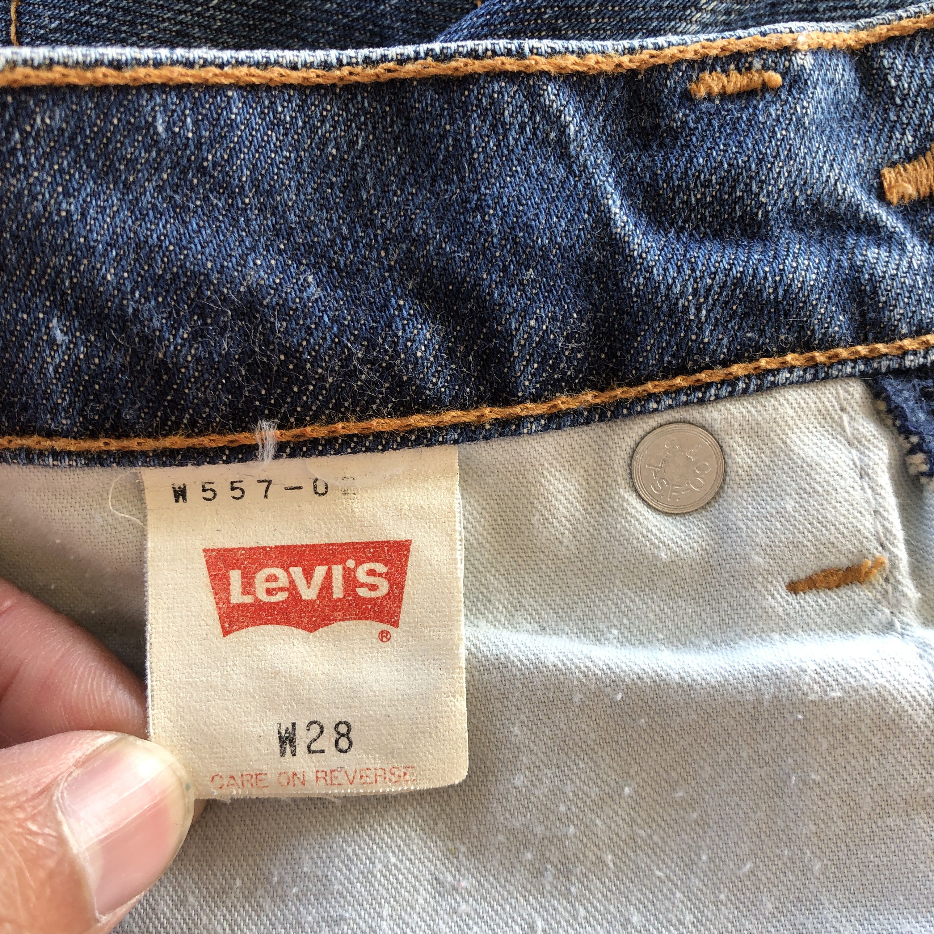 If Six Was Nine Vintage Levis 557 Flare Jeans Levi's Wide Leg Bootcut Denim Size 26" / US 2 / IT 38 - 9 Thumbnail