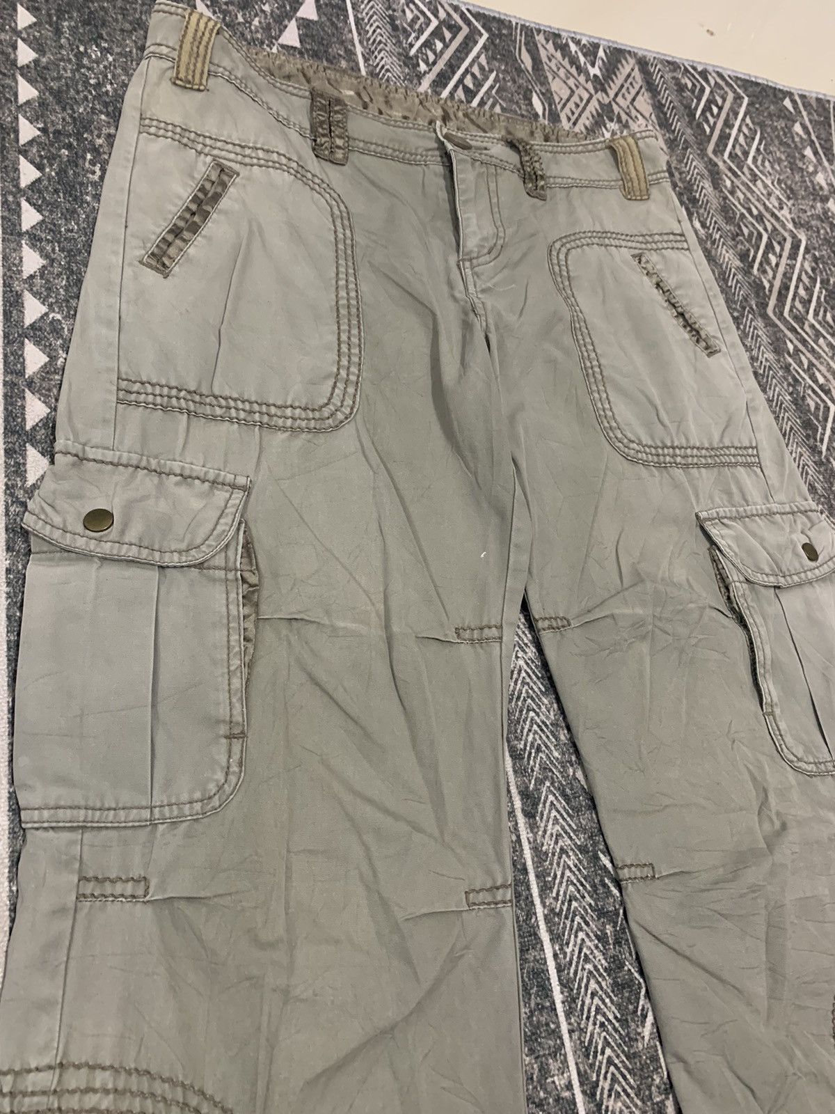 Japanese Brand 🔥RARE 🔥IIMK CARGO TECHTICAL PANT RARE DESIGN Size US 30 / EU 46 - 3 Thumbnail
