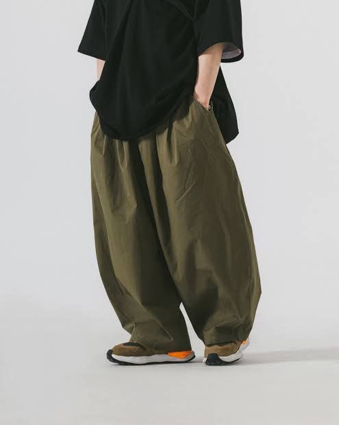 Rare japanes brand harvesty ultra wide leg baloon pants