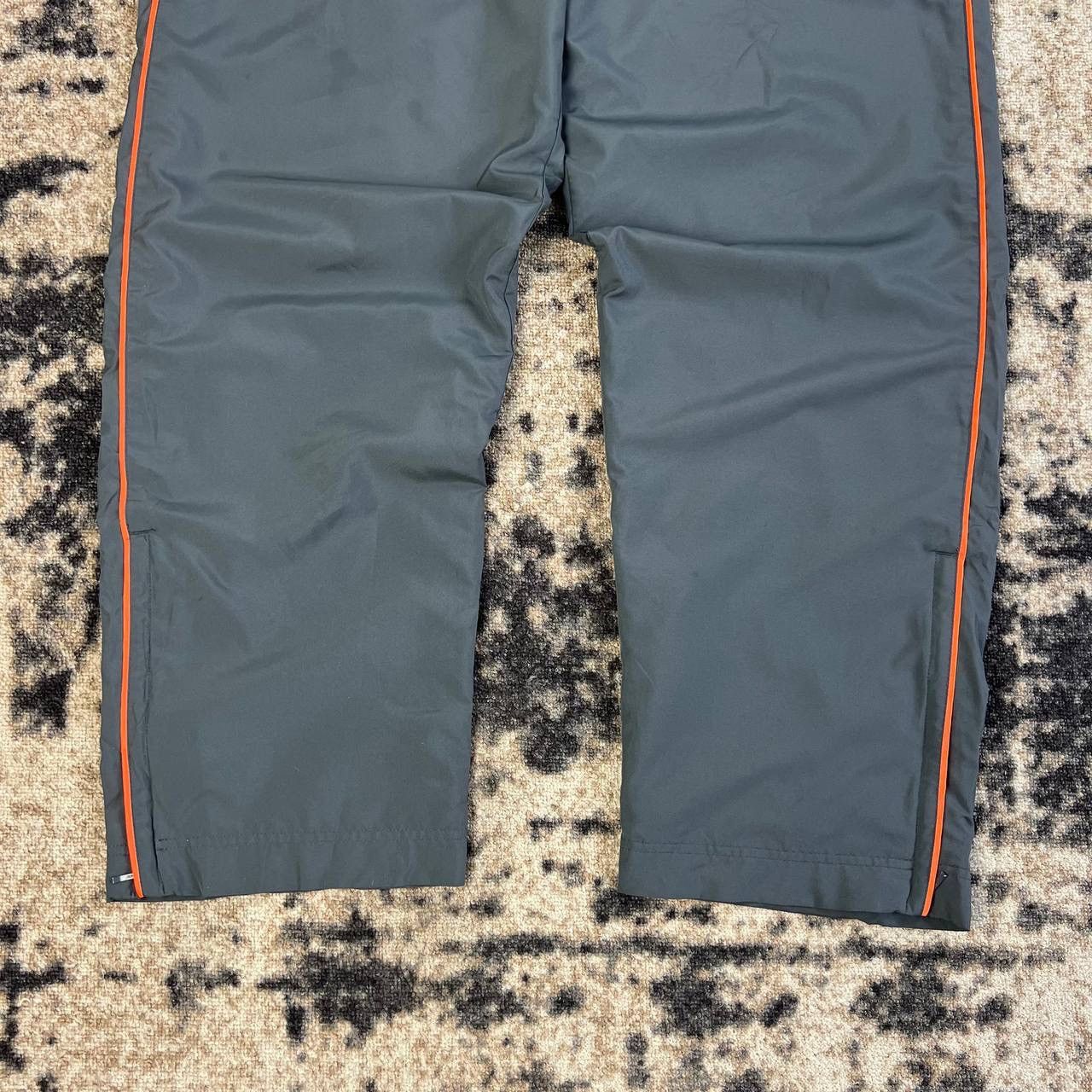 Nike Nike Swoosh Vintage Y2K Baggy Parachute Track Pants Size US 34 / EU 50 - 4 Thumbnail