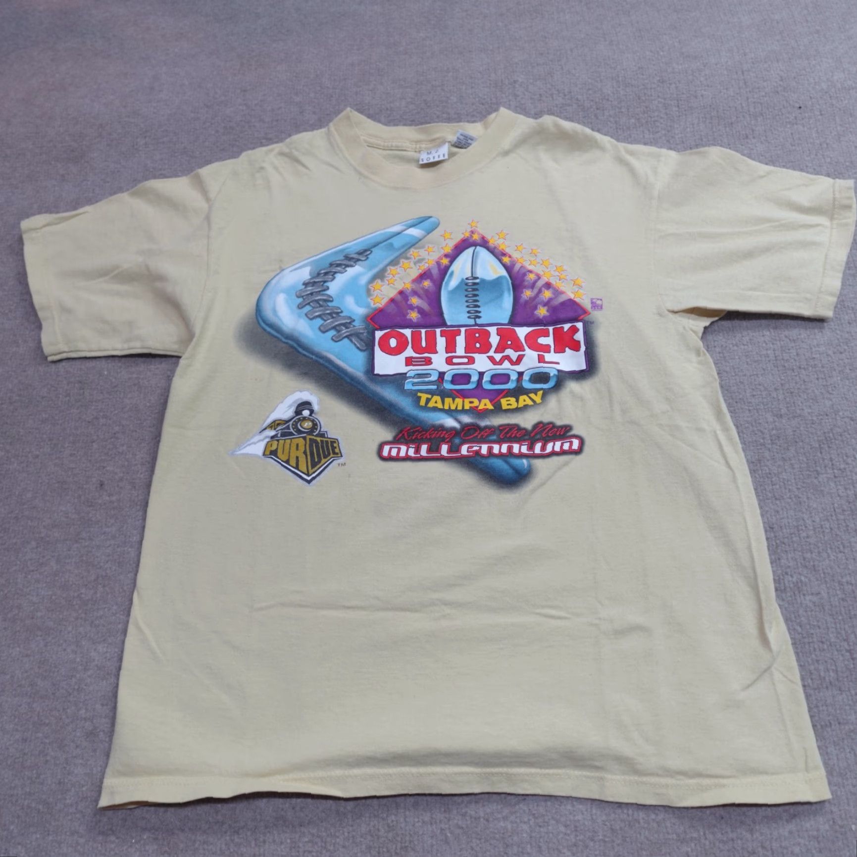 Vintage VINTAGE Outback Bowl Shirt L Men's Yellow USA 2000s Y2K Graf Print Size US L / EU 52-54 / 3 - 2 Thumbnail