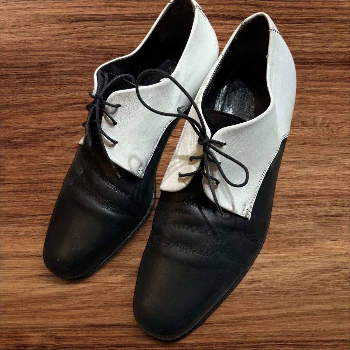 Lanvin × Vintage Vintage Lanvin Men’s Oxford Shoes Black & White Leather Size US 9.5 / EU 42-43 - 6 Thumbnail