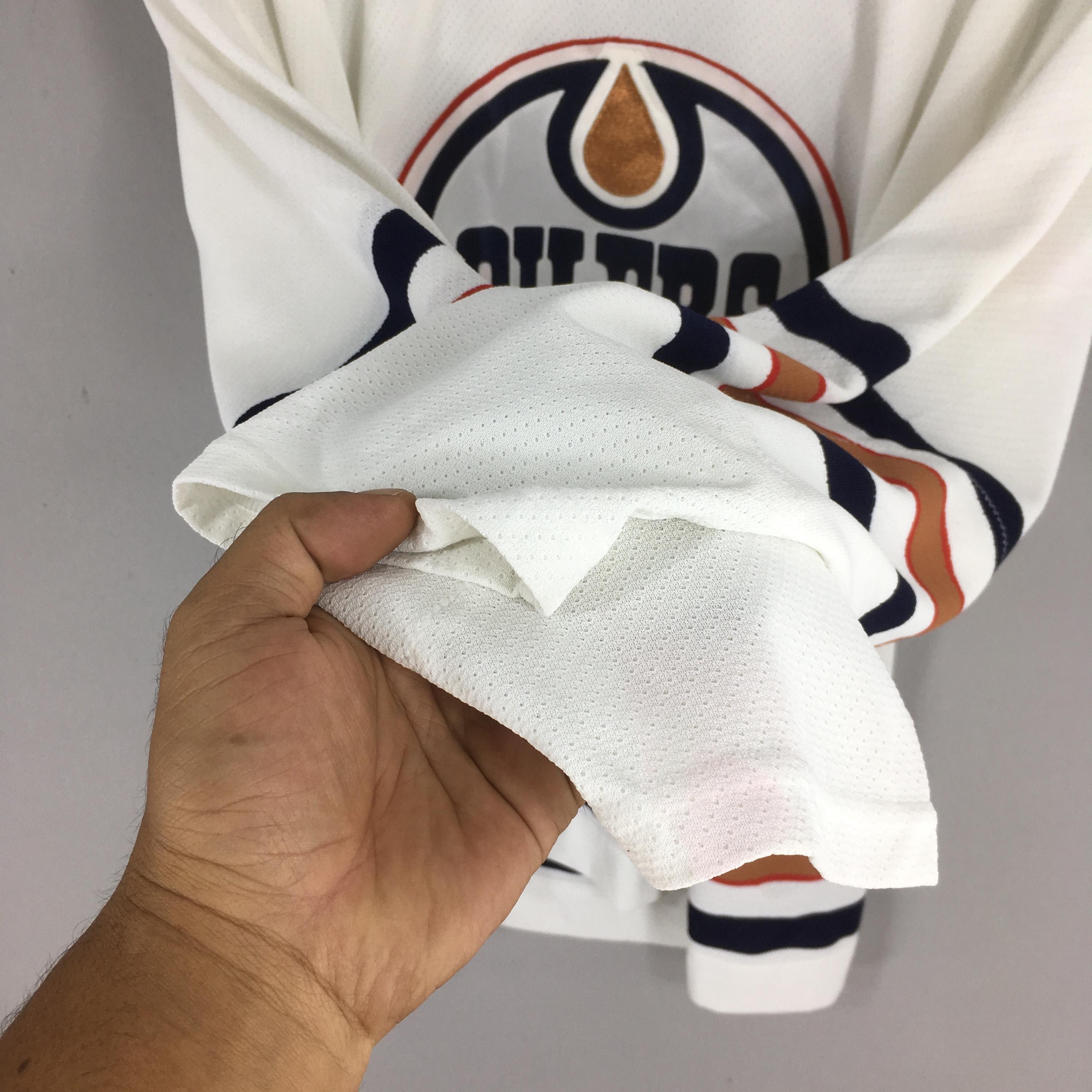 NHL Vintage 90s Edmonton Oilers NHL Ccm Jersey XLarge Size US XL / EU 56 / 4 - 4 Thumbnail