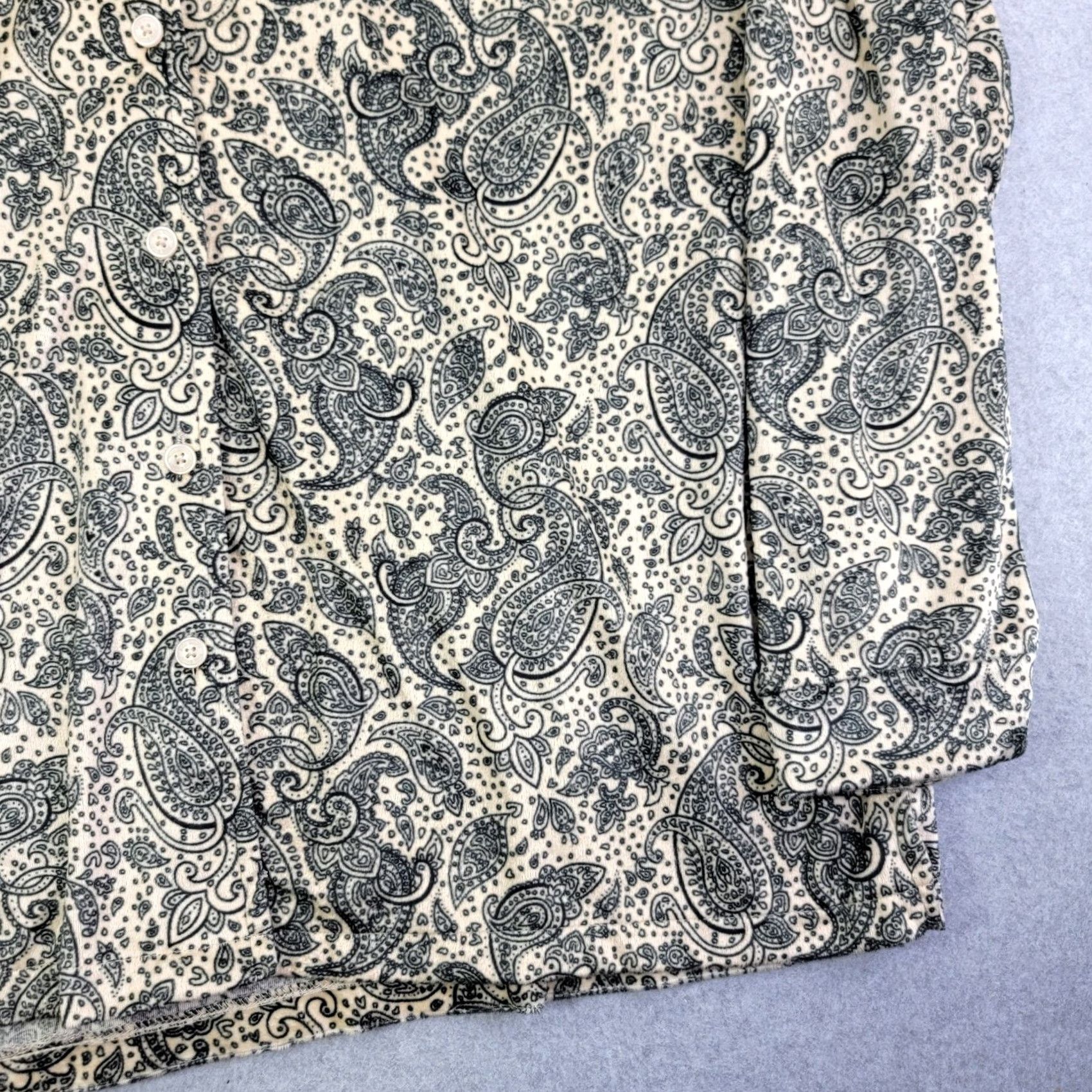 Vintage Dogg Supply By Snoop Dogg Pajamas Soft Mens XL Lounge Shirt beige paisley Pajama Top Mens XL beige Paisley Dogg Supply By Snoop Dogg Size US XL / EU 56 / 4 - 4 Thumbnail