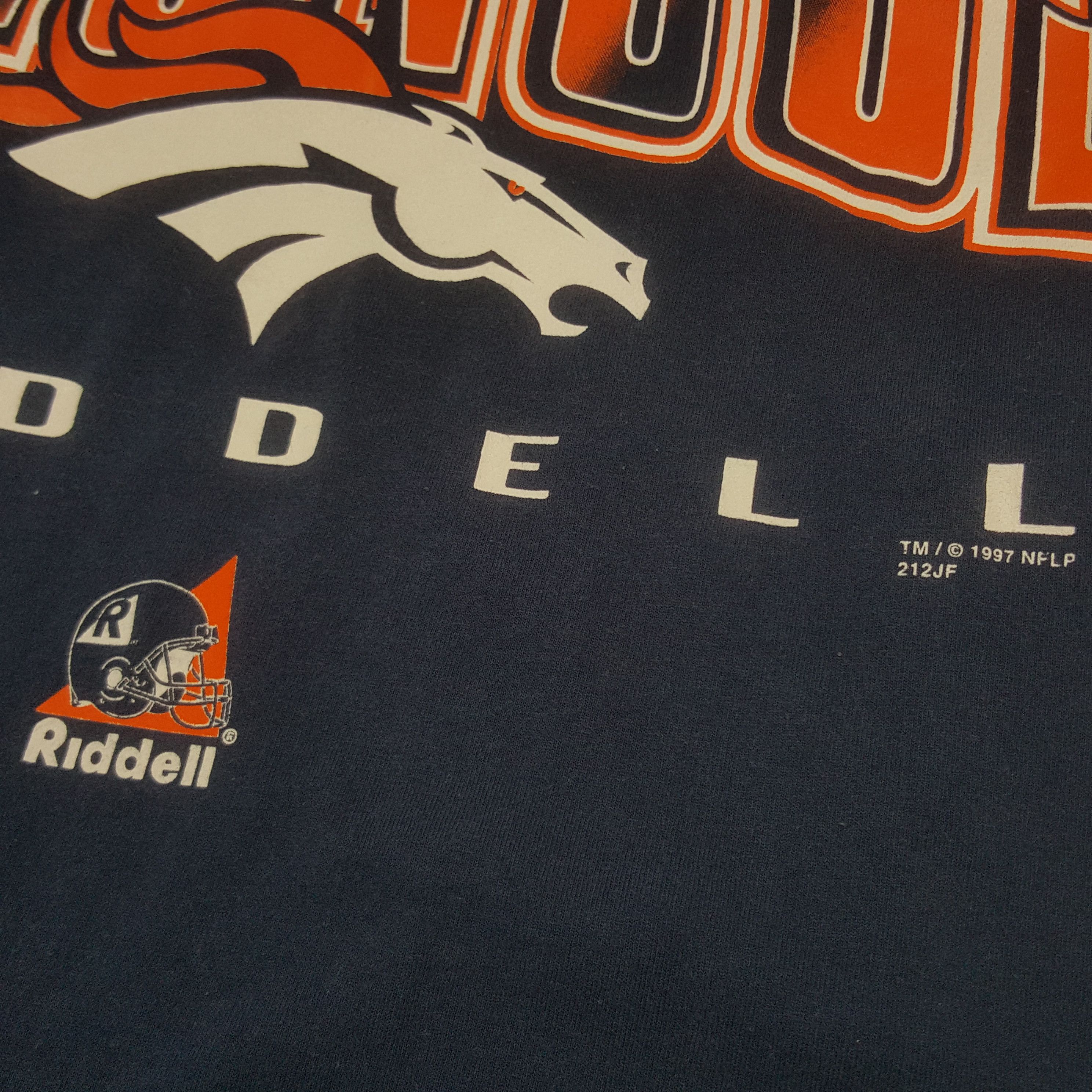 NFL Vintage Detroit Denver Broncos NFL Tshirt Size US XL / EU 56 / 4 - 7 Thumbnail