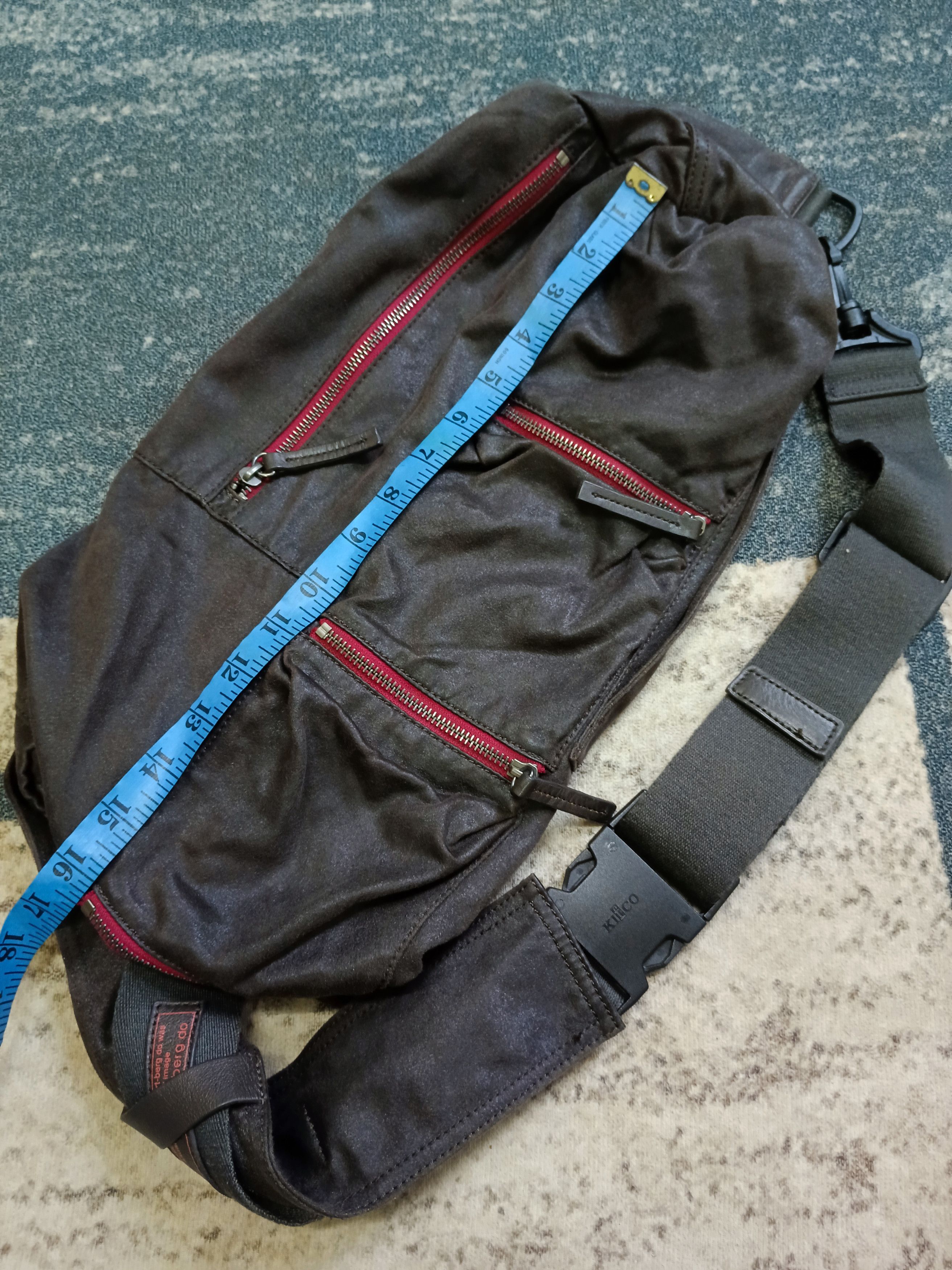 Japanese Brand VERY RARE🔥WAXED CROSSBODY TACTICAL ART BERG 2WAY Size ONE SIZE - 9 Thumbnail
