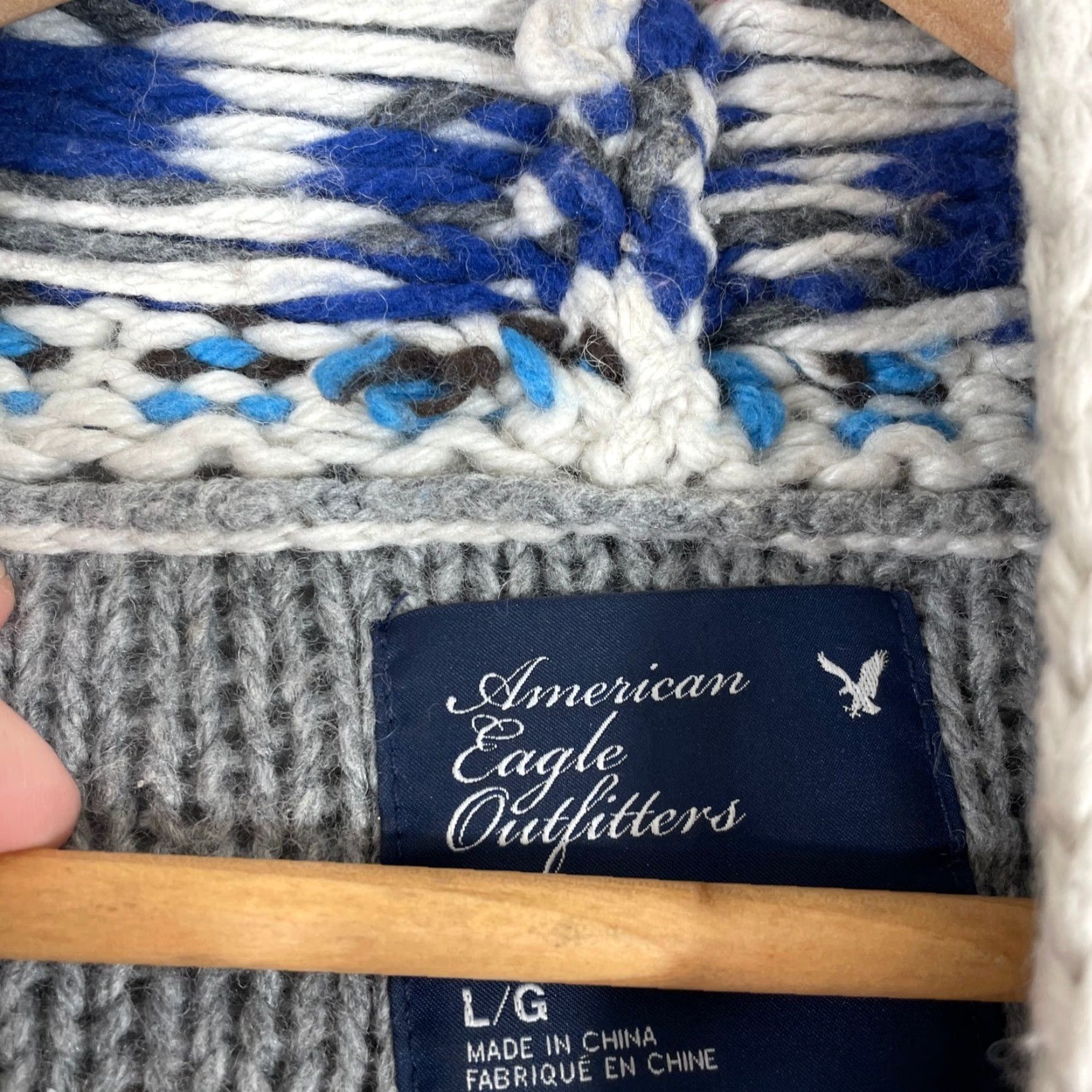 American Eagle Outfitters VINTAGE American Eagle Cardigan Womens L Gray Striped Chunky Wool Blend Y2K Size L / US 10 / IT 46 - 4 Thumbnail