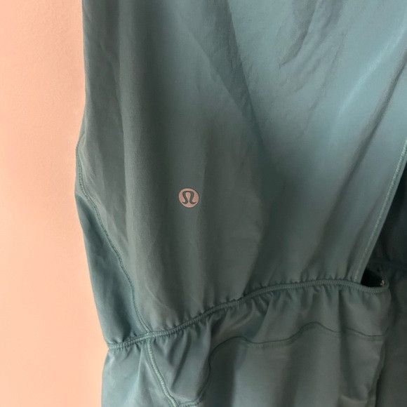 Lululemon Lululemon Turquoise Sea Chase Me Romper Size 32" / US 10 / IT 46 - 4 Thumbnail