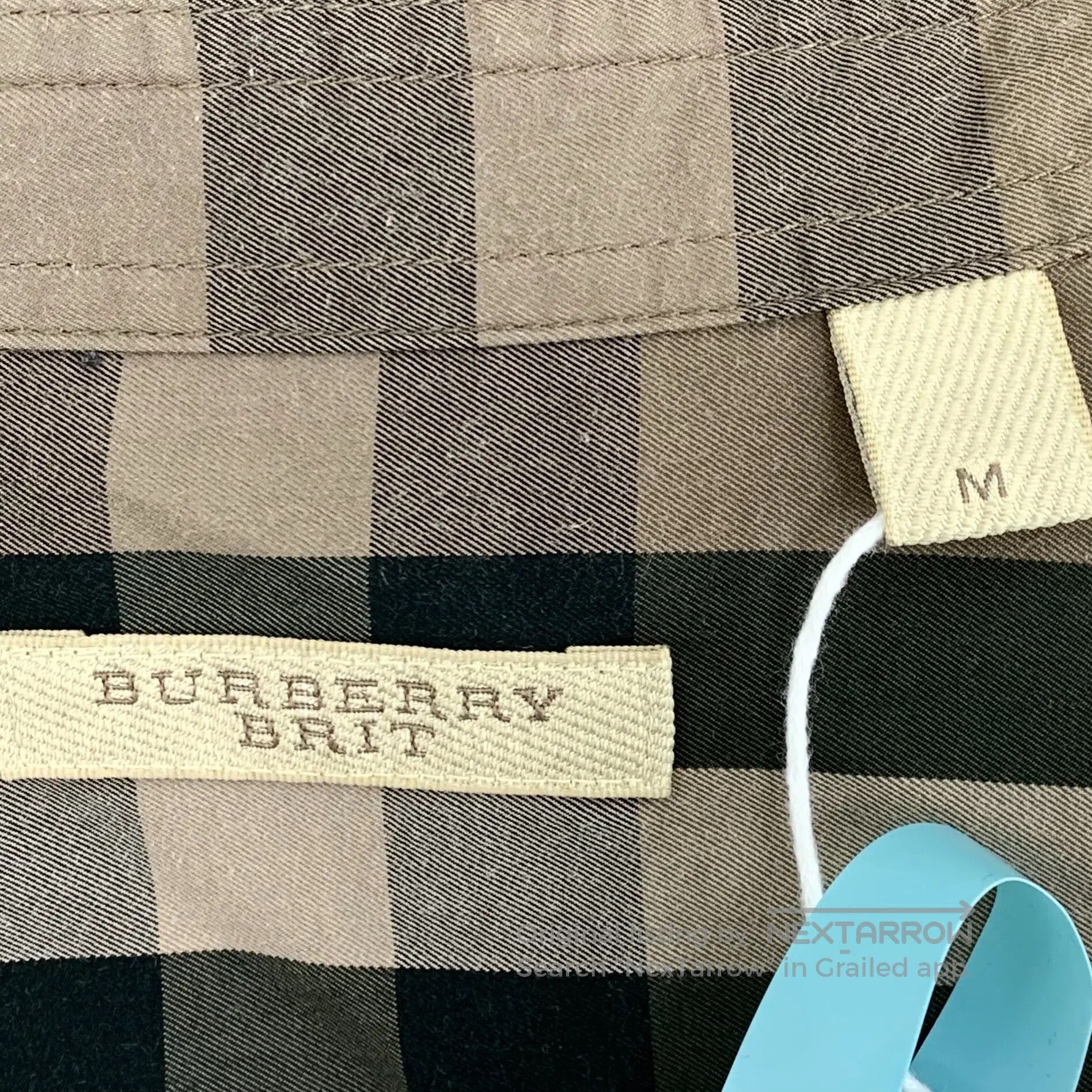 Burberry Burberry Contrast Classic Plaid Design Cotton Lapel Single Size US M / EU 48-50 / 2 - 5 Thumbnail