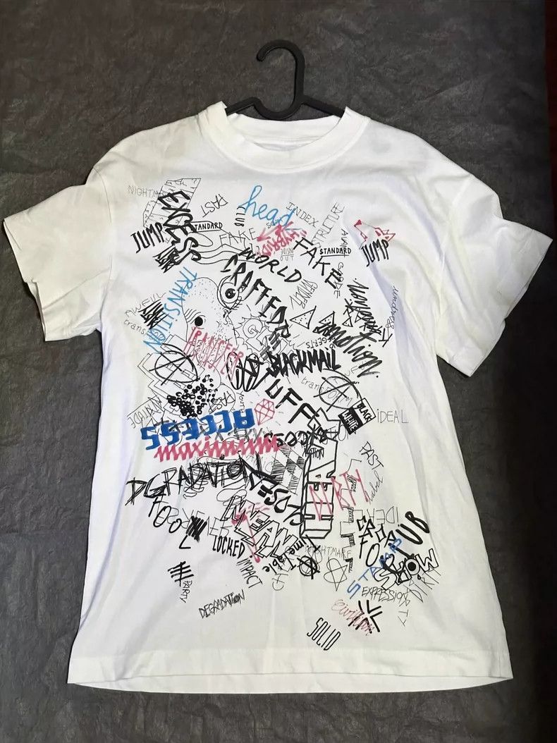 Maison Margiela Maison Margiela Graffiti short sleeves logo short sleeves Size XS / US 0-2 / IT 36-38 - 1 Thumbnail