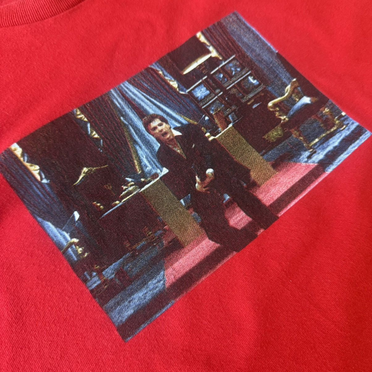 Supreme Supreme scarface friend tee Size US L / EU 52-54 / 3 - 2 Thumbnail