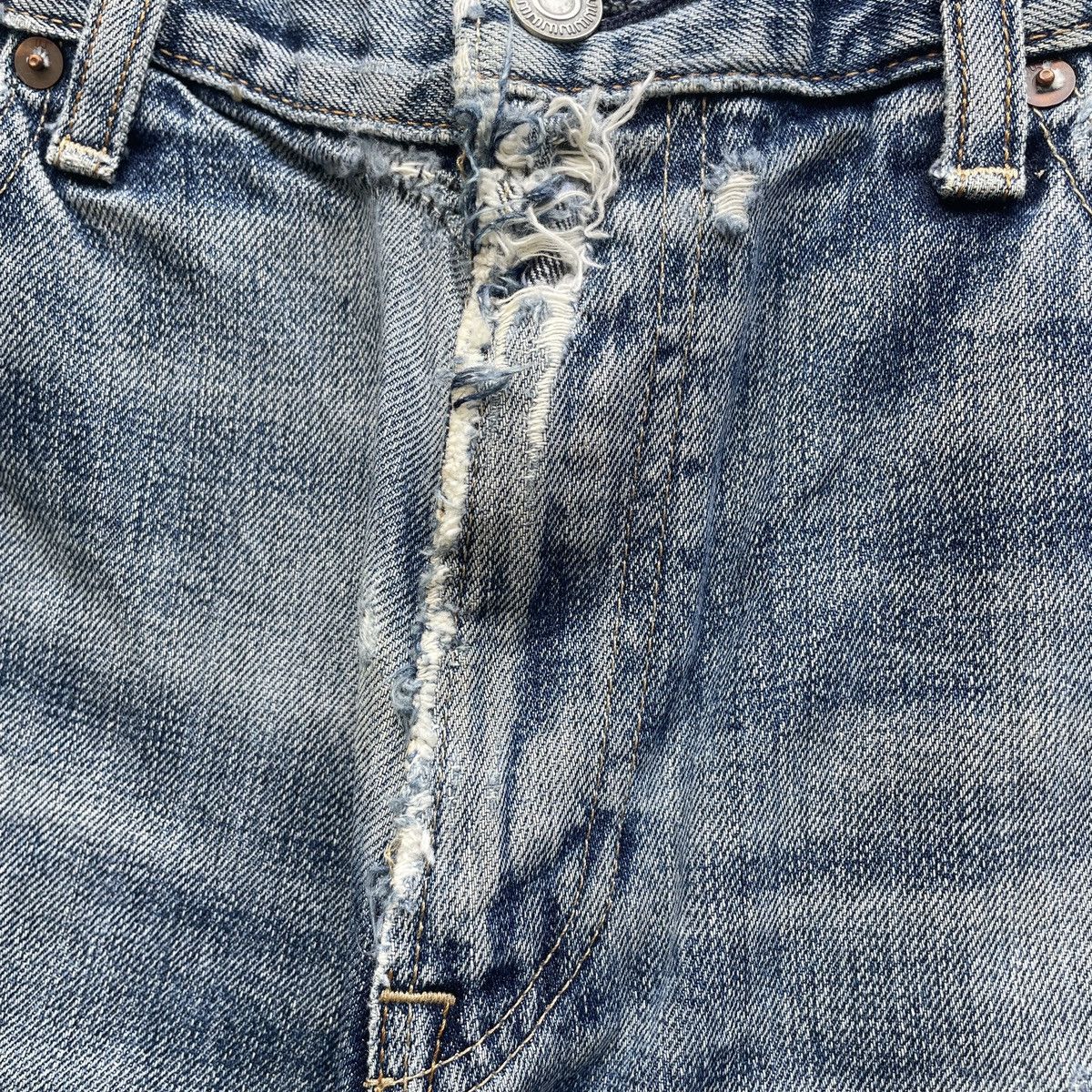Japanese Brand × Jean × Vintage W35 Vintage Japanese Faded Denim Distressed Jeans Pants Size US 35 - 6 Thumbnail