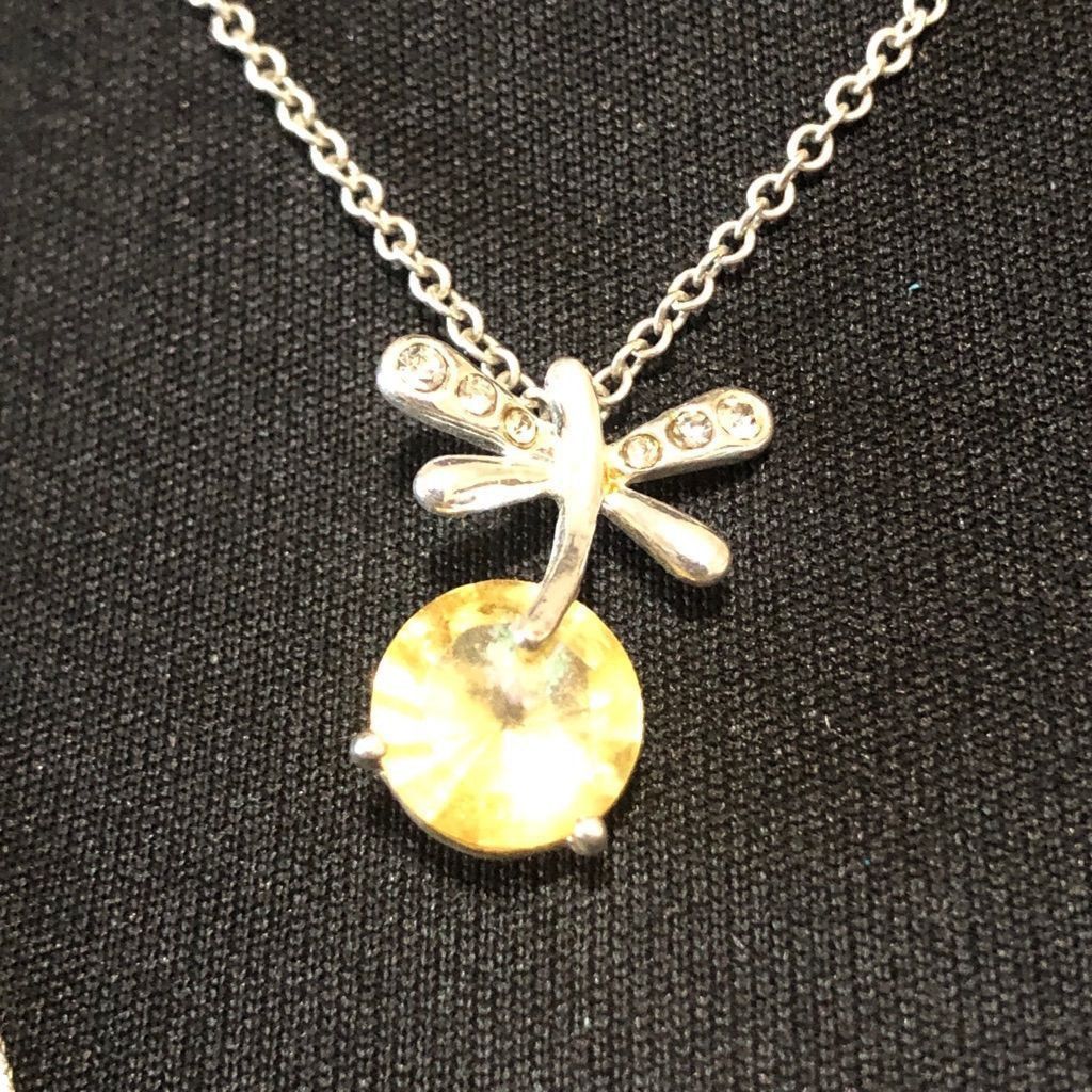Vintage Pendant Necklace Set Bar Dragonfly Yellow Glass Gem Layered Size ONE SIZE - 3 Thumbnail