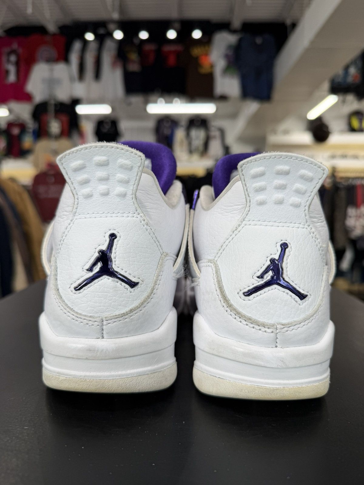 Jordan Brand Air Jordan 4 Metallic Purple Size 5.5Y (2020) Size US 5.5 / EU 38 - 5 Thumbnail