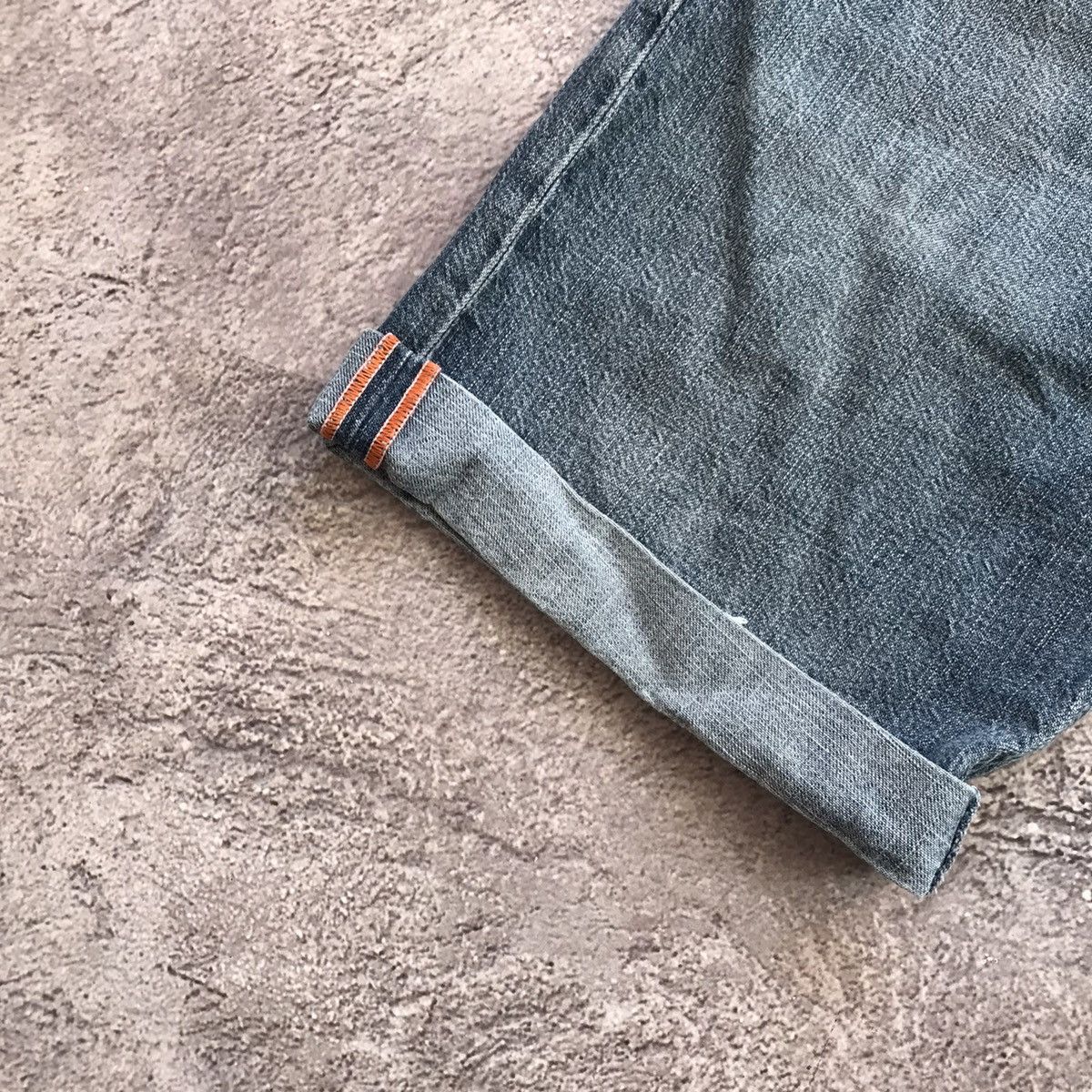 Vintage Vintage Diesel Distressed Denim Shorts Y2K Streetwear 30 Size US 30 / EU 46 - 2 Thumbnail