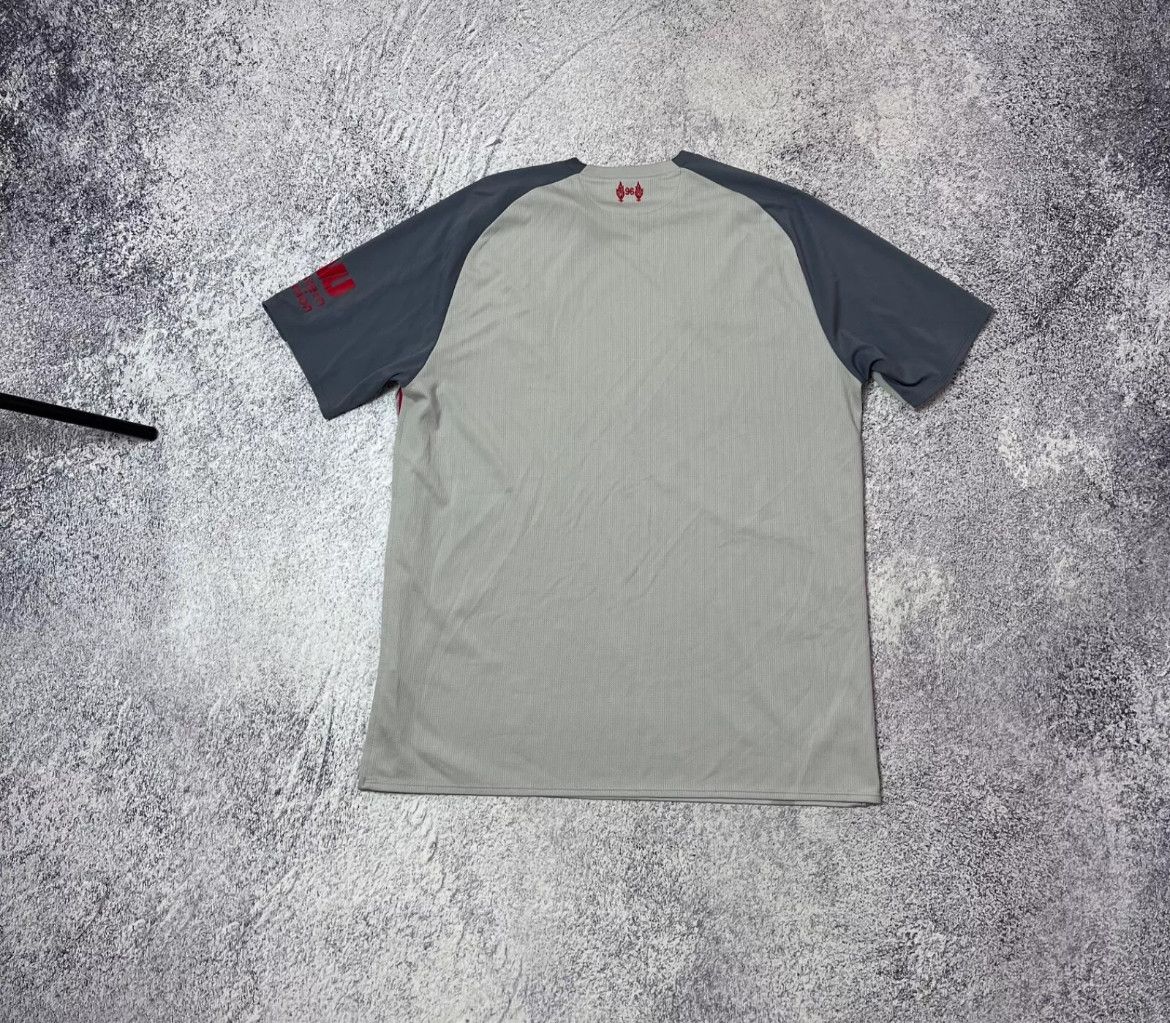 New Balance MENS SOCCER JERSEY NEW BALANCE FC LIVERPOOL SIZE M L.F.C Size US M / EU 48-50 / 2 - 12 Thumbnail