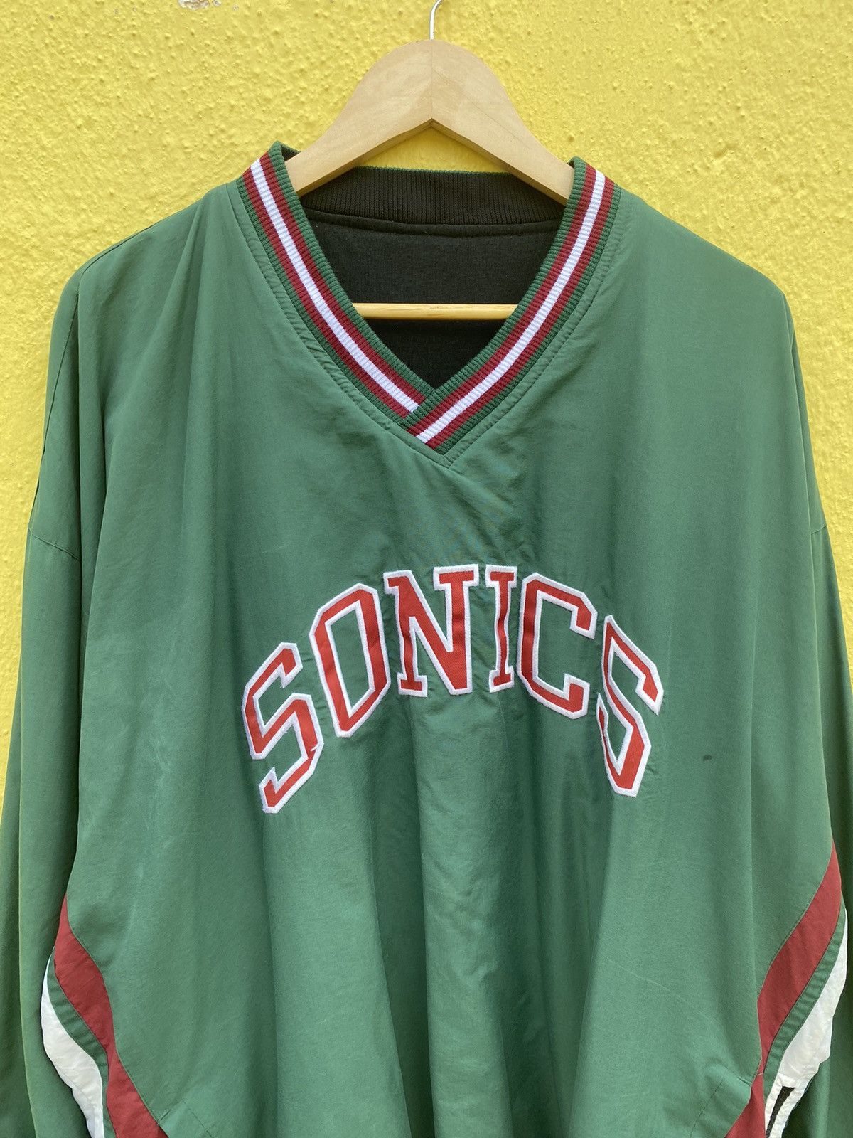 NBA Vintage Seattle supersonics Starter riversible sweatshirt Size US XL / EU 56 / 4 - 7 Thumbnail