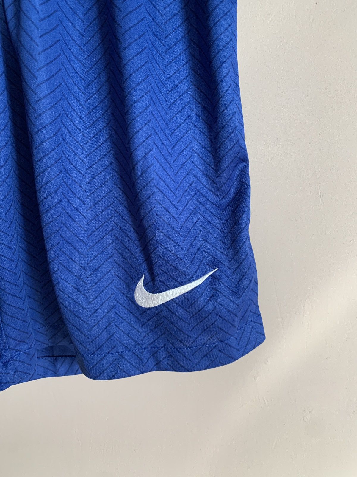 Nike Chelsea FC 2022 home soccer football Nike shorts Size US 32 / EU 48 - 4 Thumbnail