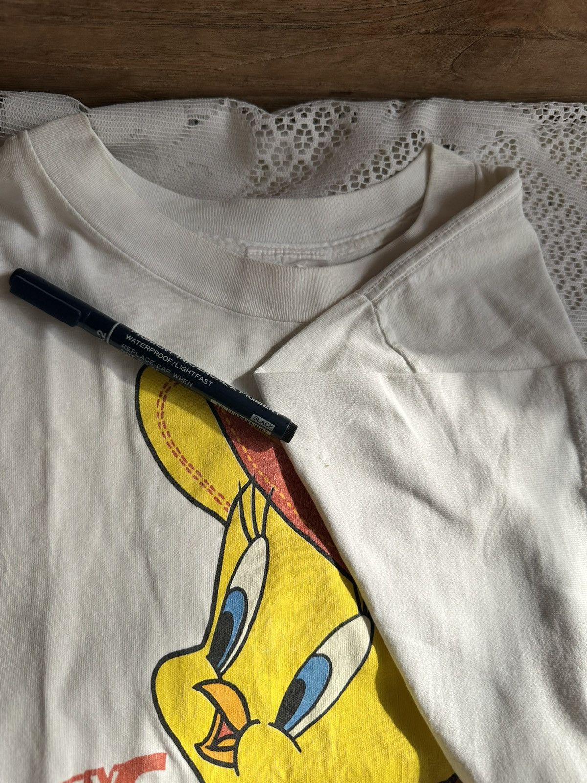 Vintage × Warner Bros Vintage 1994 Tweety Baseball Size US L / EU 52-54 / 3 - 5 Thumbnail