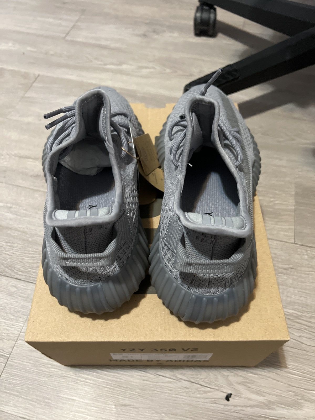 Yeezy Yeezy Boost 350 v2 Steel Grey Size US 8.5 / EU 41-42 - 4 Thumbnail