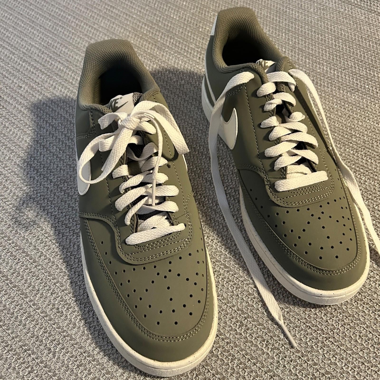 Nike Size 8.5 - Nike Court Vision Premium Low Light Army Sail Size US 8.5 / EU 41-42 - 2 Thumbnail