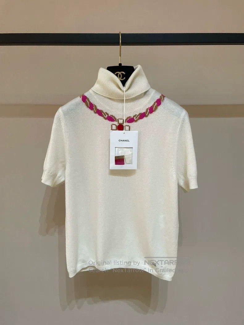 Chanel Chanel 23n autumn and winter cashmere sweater Size XS / US 0-2 / IT 36-38 - 1 Thumbnail