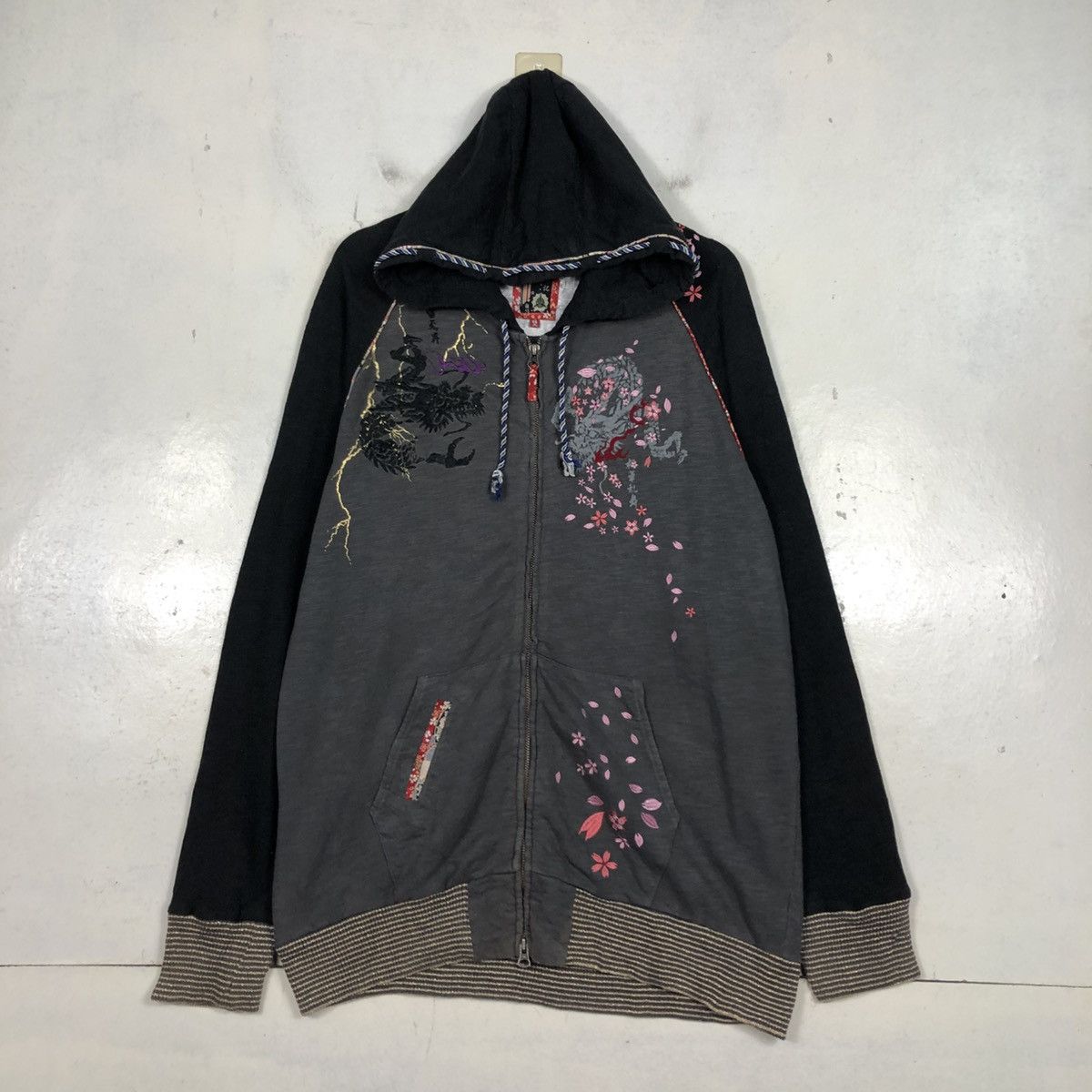 Japanese Brand 📌Vintage Zipper Hoodie Jacket Sukajan Design Full Print Size US M / EU 48-50 / 2 - 3 Thumbnail