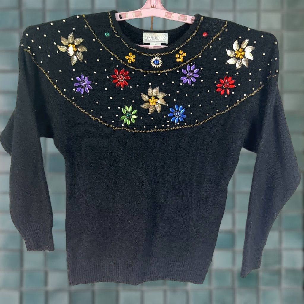 Vintage VINTAGE Dividends Silk Blend Sweater Womens M Beaded Jewell Ornate Floral Black Size M / US 6-8 / IT 42-44 - 1 Thumbnail
