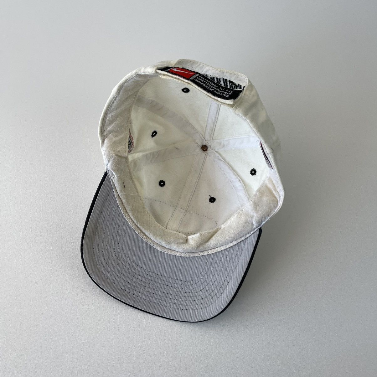 Nike Nike Team Florida Gators 90’s Vintage Baseball Cap White Size ONE SIZE - 8 Thumbnail